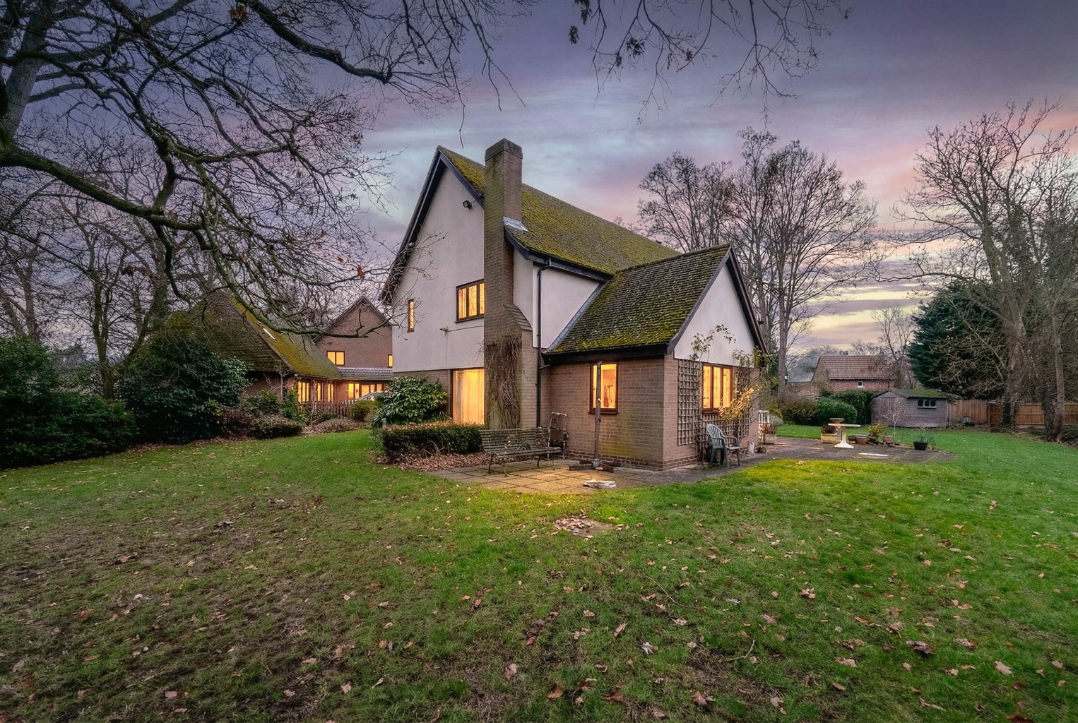 4 bed detached house for sale in Allens Orchard, Cambridgeshire  - Property Image 32