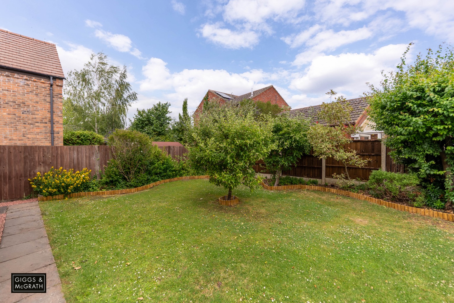 4 bed detached house for sale in Helens Close, Huntingdon 17