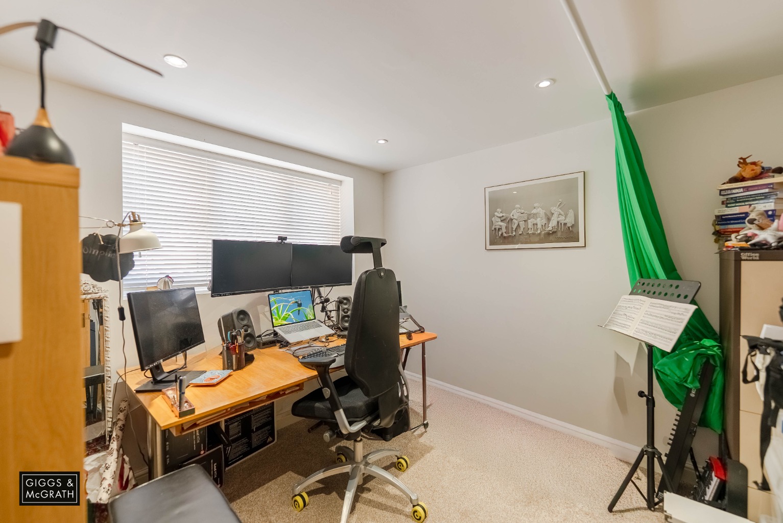 4 bed semi-detached house for sale in London Street, Huntingdon  - Property Image 9