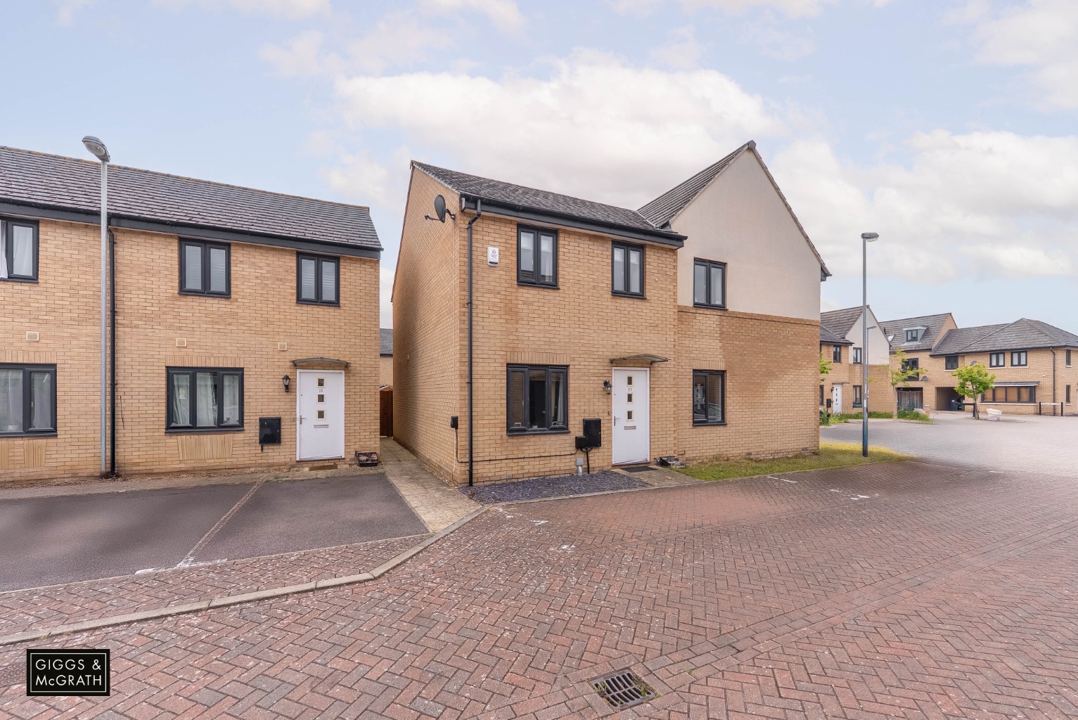 2 bed semi-detached house for sale in Wren Close, St. Ives - Property Image 1
