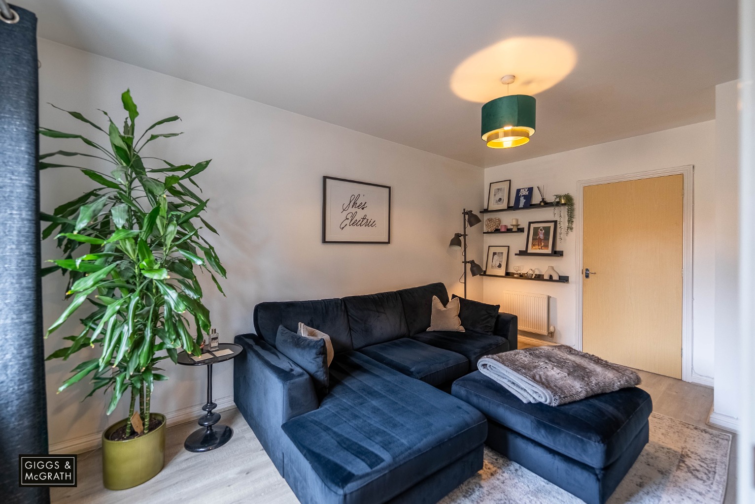 2 bed semi-detached house for sale in Wren Close, St. Ives  - Property Image 7