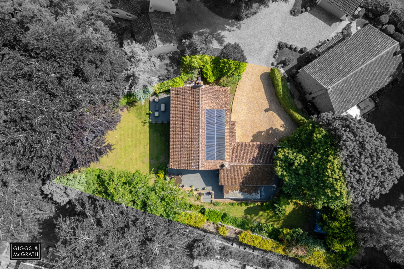 5 bed detached house for sale in Spinney Field, Cambridgeshire  - Property Image 6