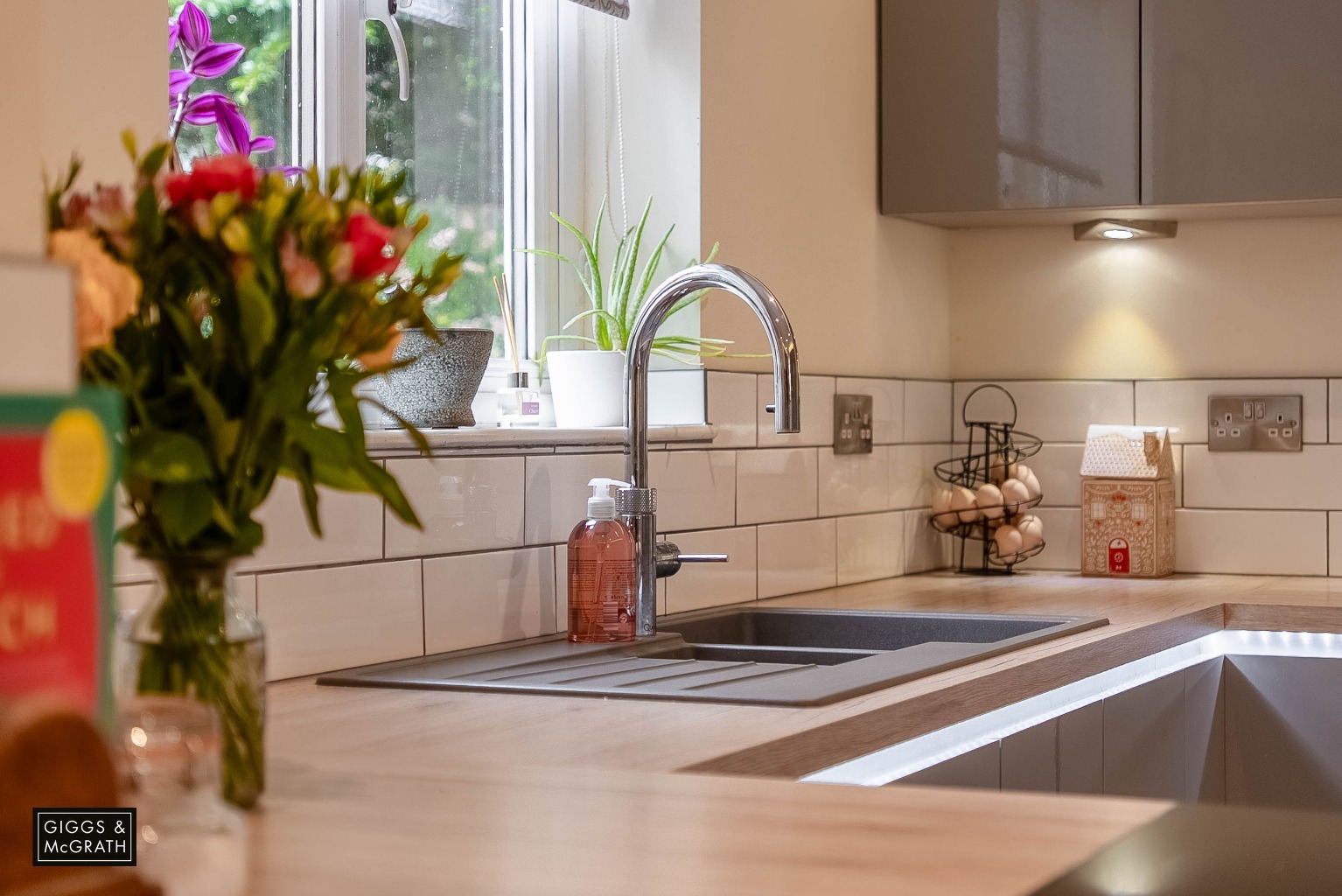 5 bed detached house for sale in Spinney Field, Cambridgeshire  - Property Image 23