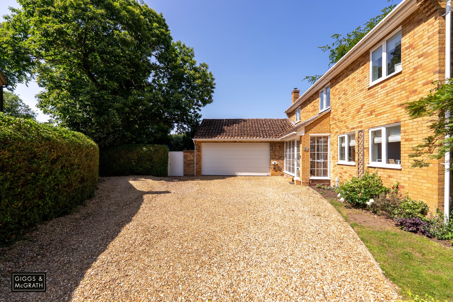 5 bed detached house for sale in Spinney Field, Cambridgeshire  - Property Image 24