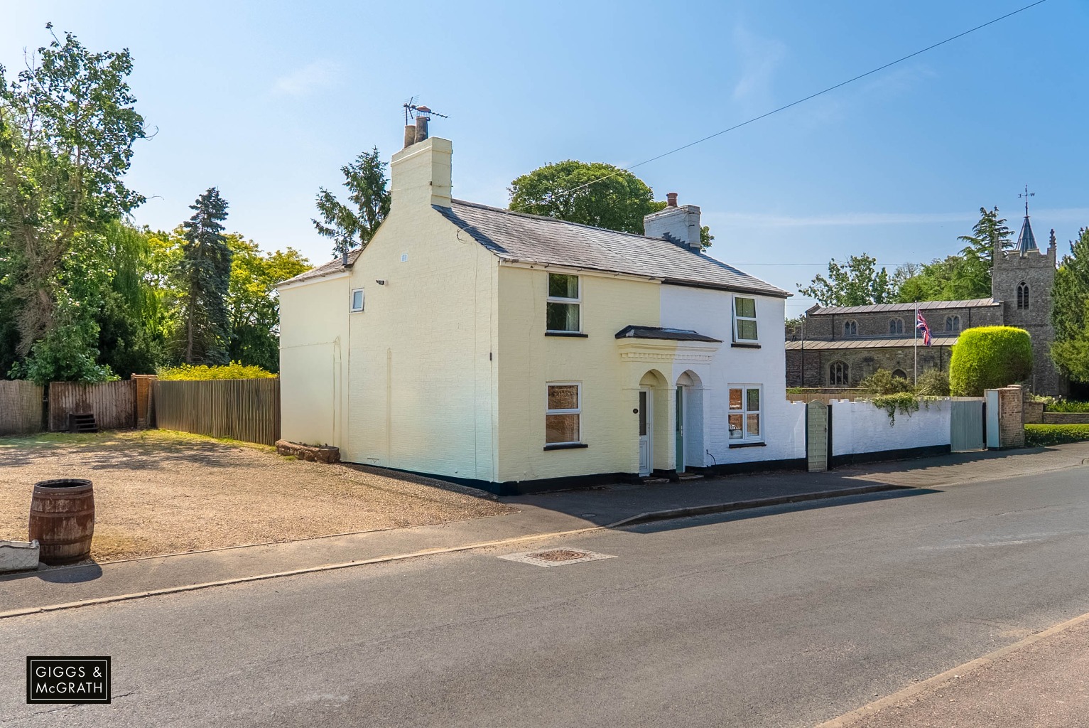 2 bed semi-detached house for sale in High Street, Huntingdon  - Property Image 1