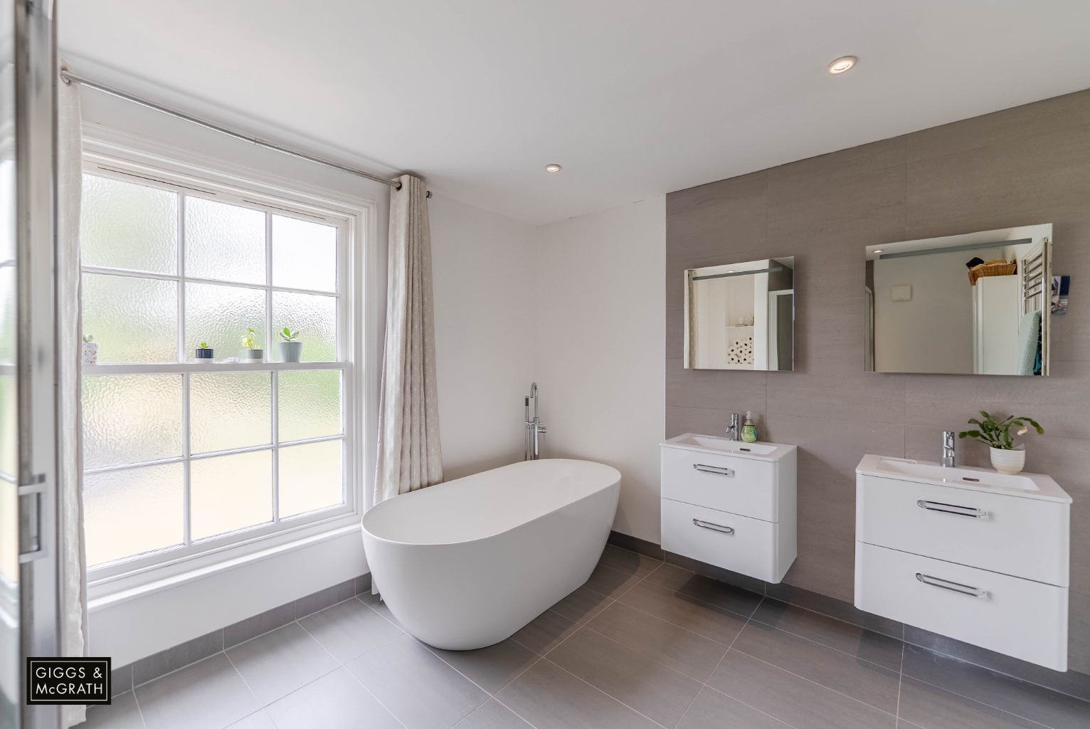 4 bed detached house for sale in Church Street, Huntingdon  - Property Image 15