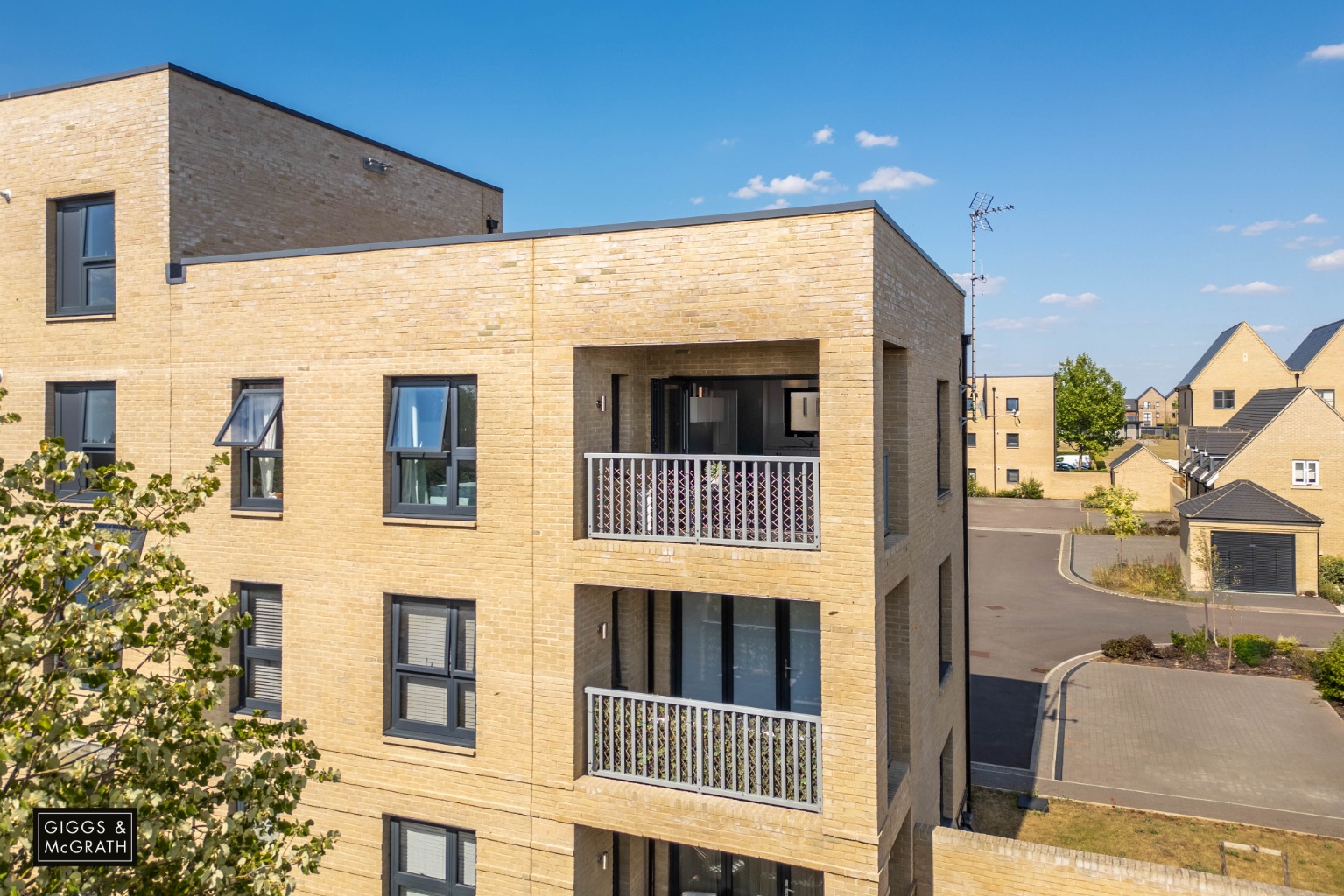 2 bed flat for sale in Cartwright Close, Huntingdon, PE28