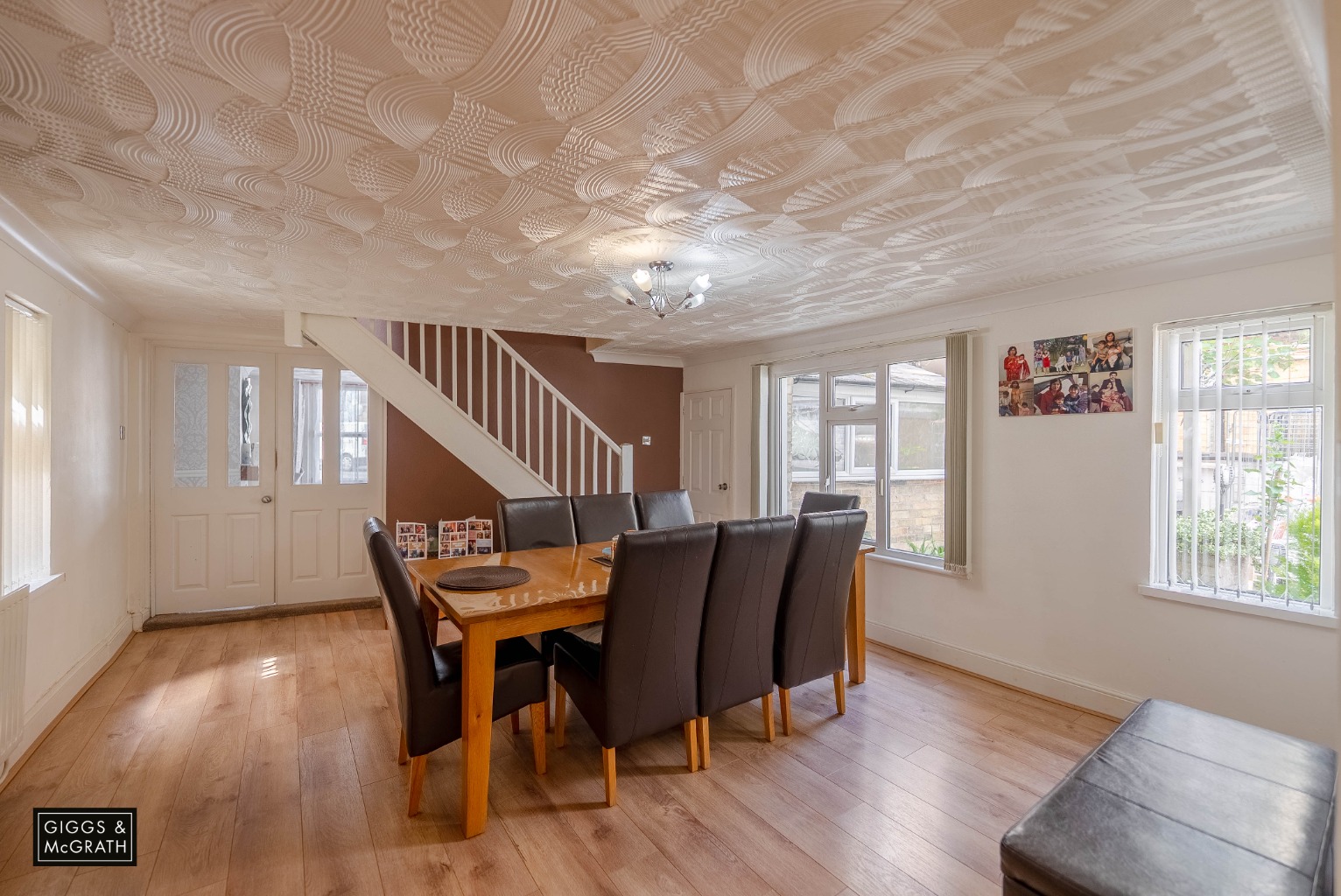 4 bed coach house for sale in High Street, Huntingdon  - Property Image 3