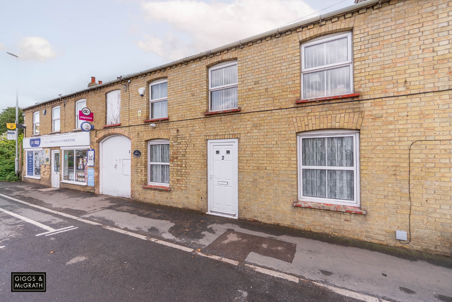 4 bed coach house for sale in High Street, Huntingdon  - Property Image 1
