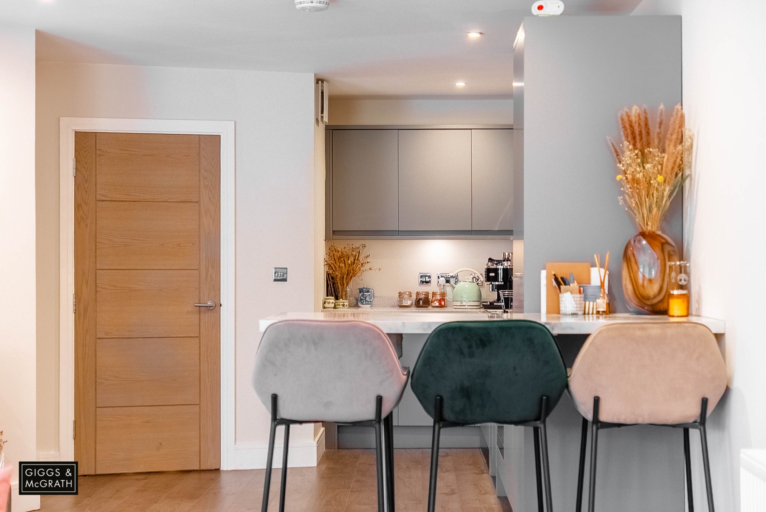 1 bed flat for sale in Ferrars Road, Cambridgeshire  - Property Image 5