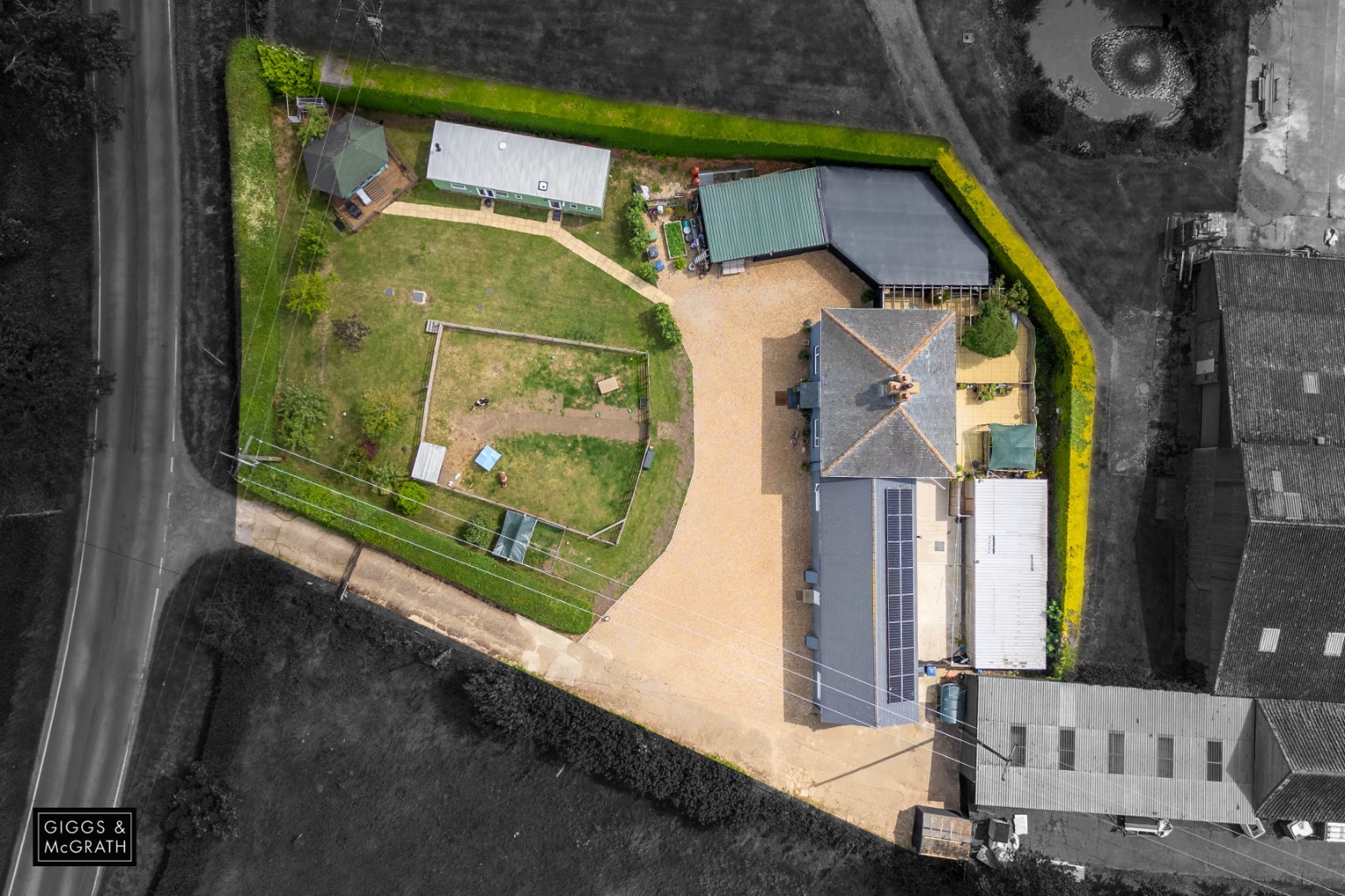 5 bed detached house for sale in The Heath, Huntingdon  - Property Image 4