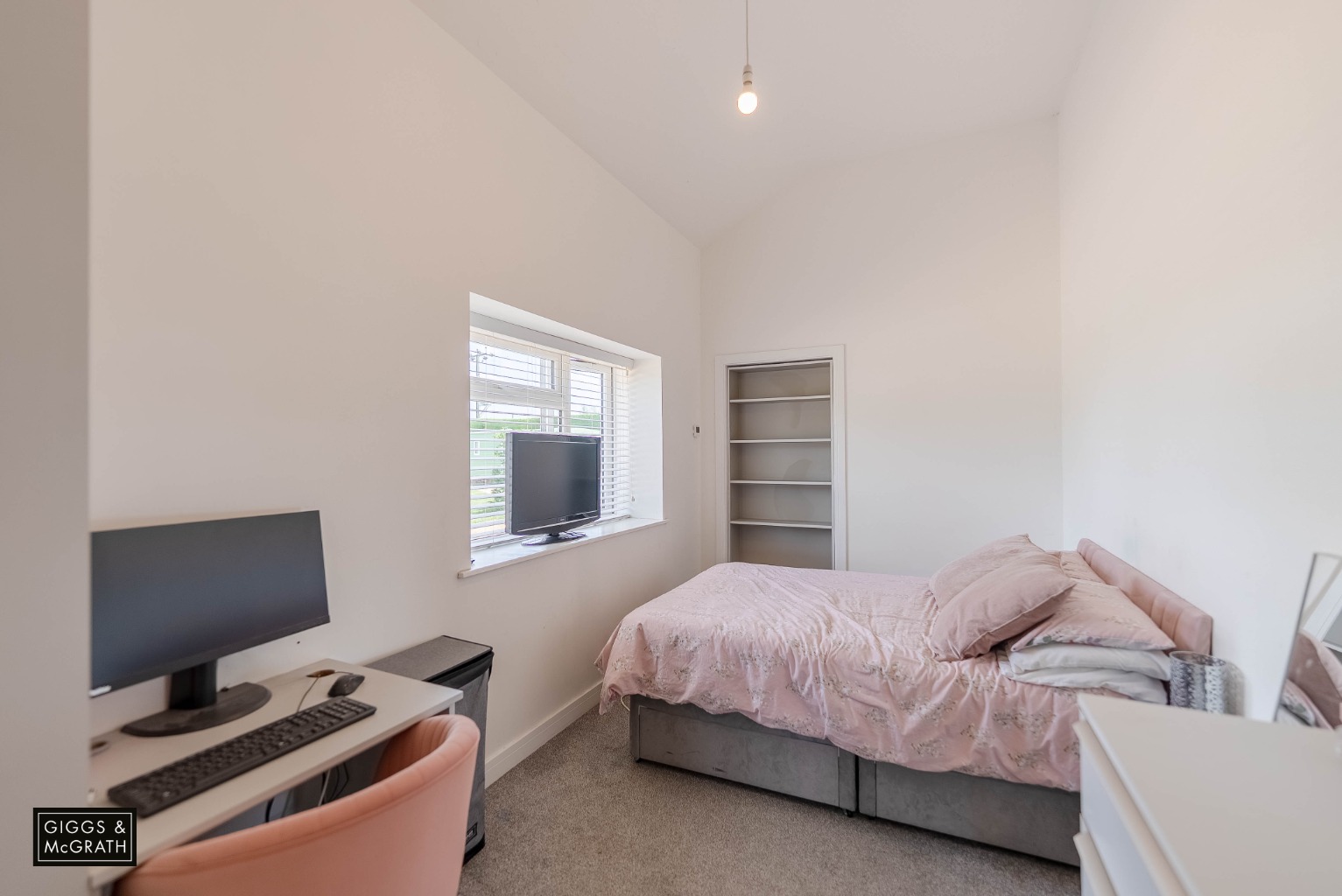 5 bed detached house for sale in The Heath, Huntingdon  - Property Image 16