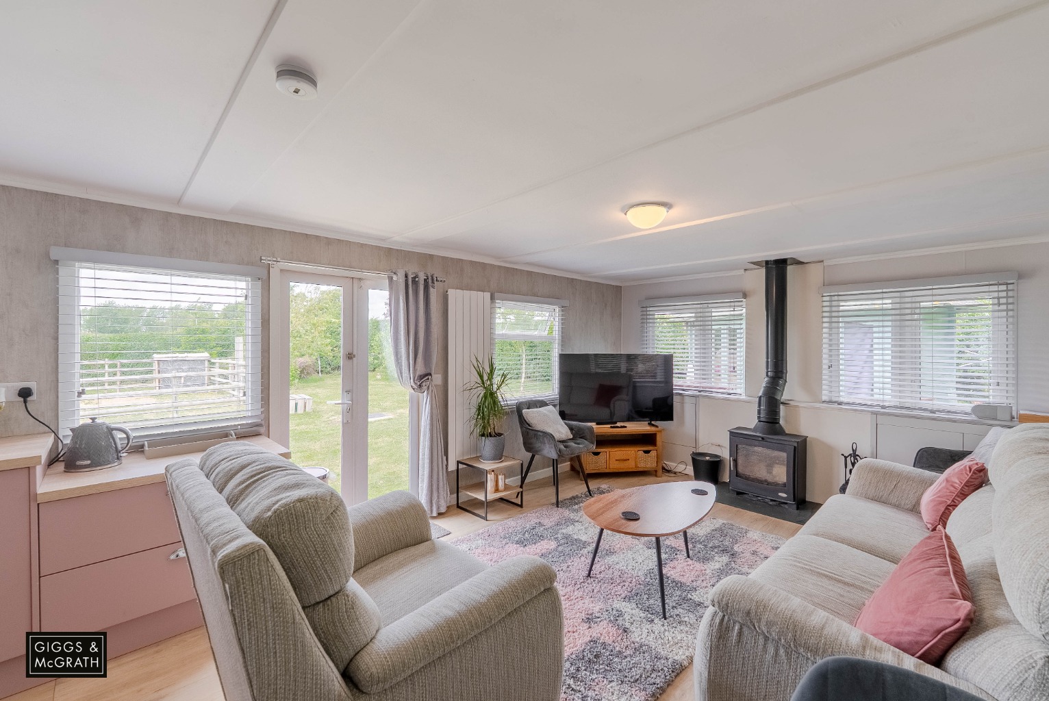 5 bed detached house for sale in The Heath, Huntingdon  - Property Image 19