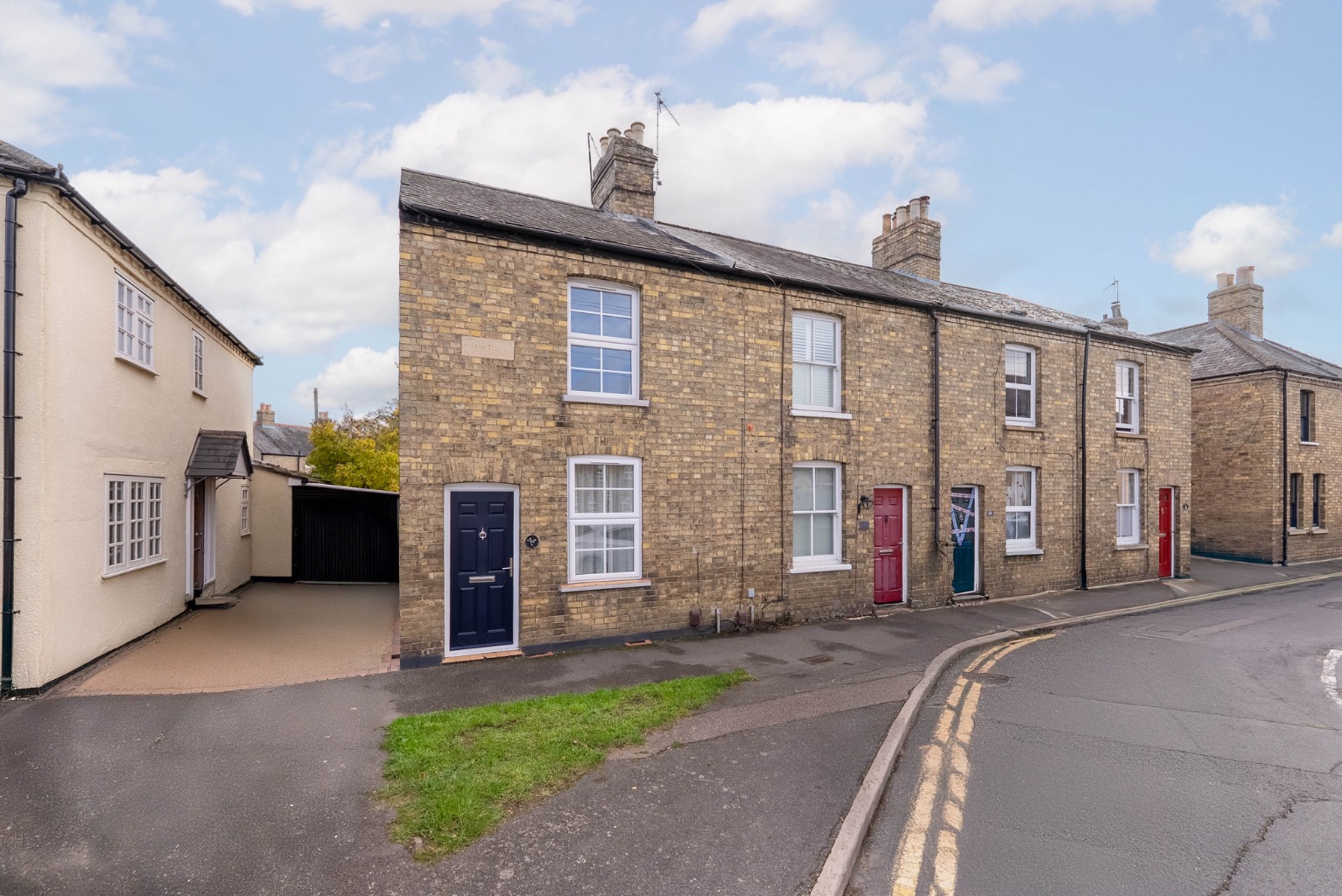 2 bed end of terrace house for sale in St Ann's Lane, Huntingdon  - Property Image 1