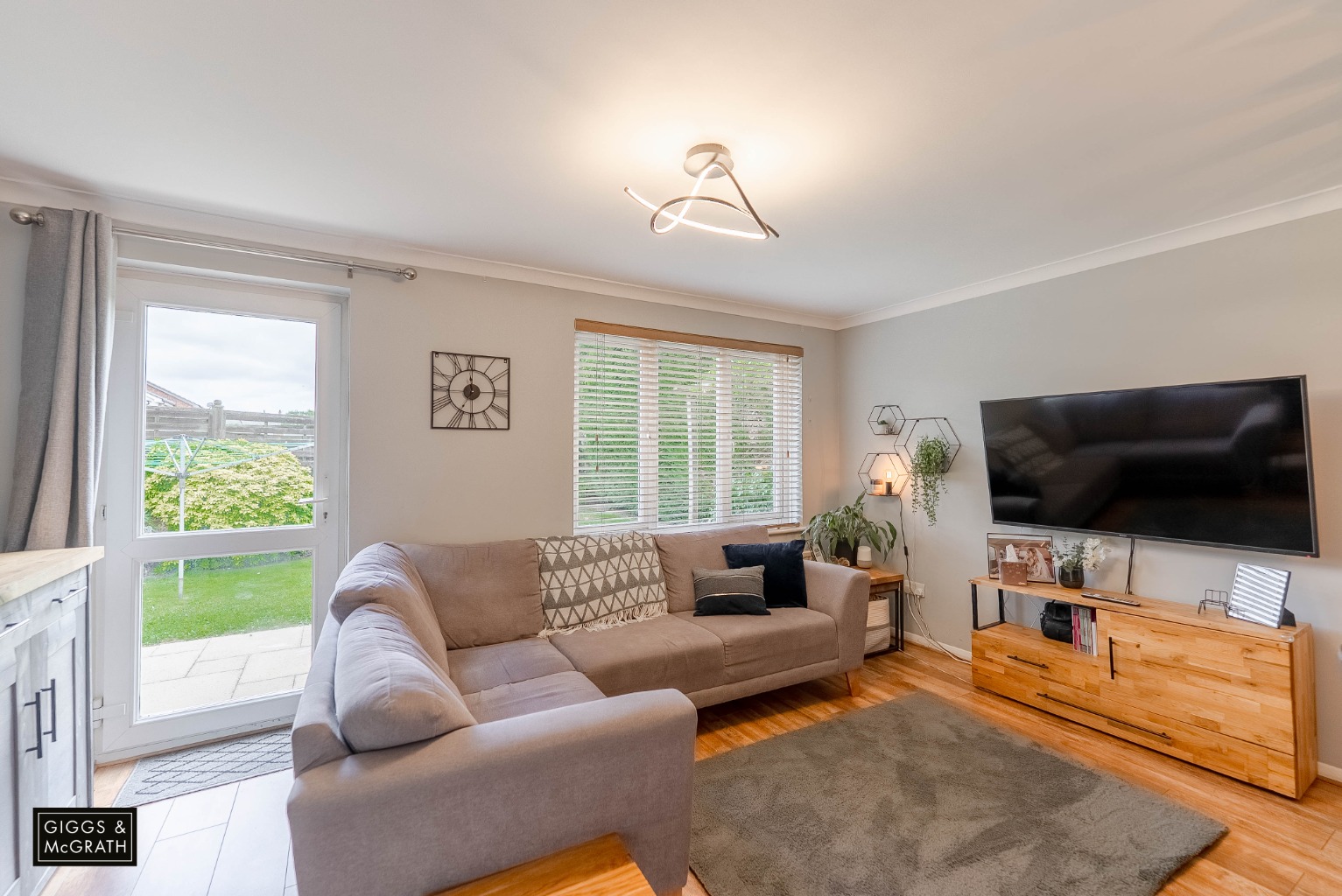 3 bed link detached house for sale in Pennway, Cambridgeshire 4