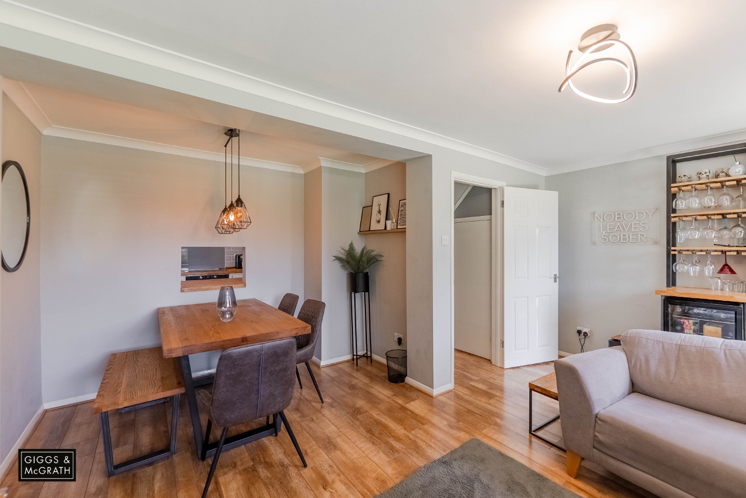 3 bed link detached house for sale in Pennway, Cambridgeshire  - Property Image 6