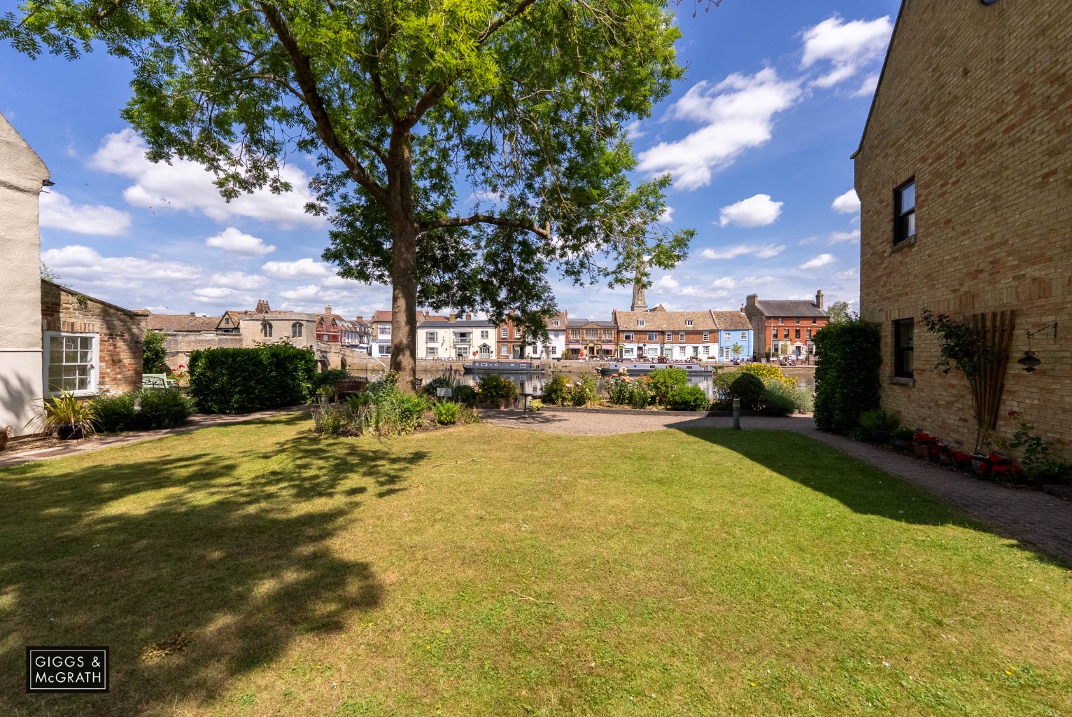 2 bed ground floor flat for sale in Bridgefoot, St. Ives 5