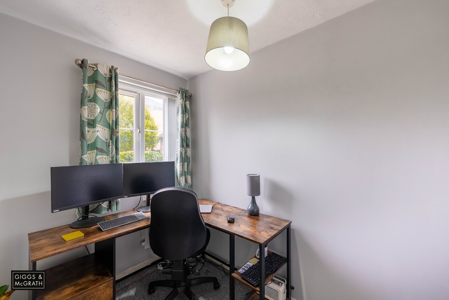 2 bed ground floor flat for sale in Limes Park Road, Cambridgeshire  - Property Image 8