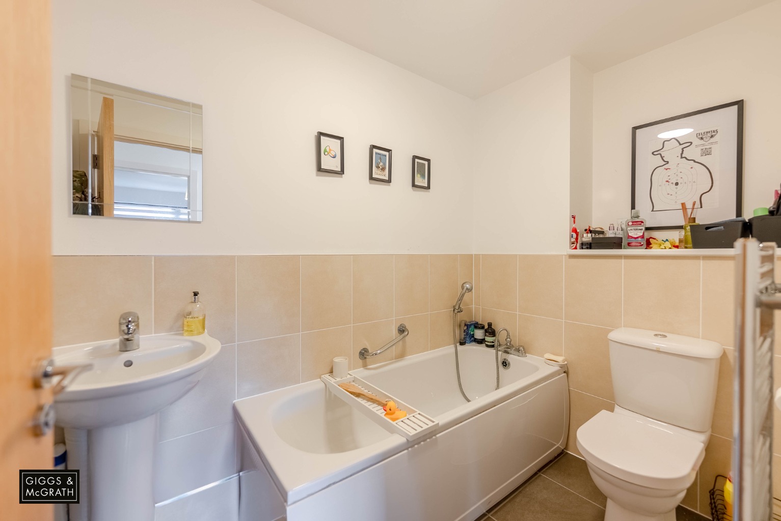 2 bed flat for sale in Princes Street, Cambridgeshire  - Property Image 10