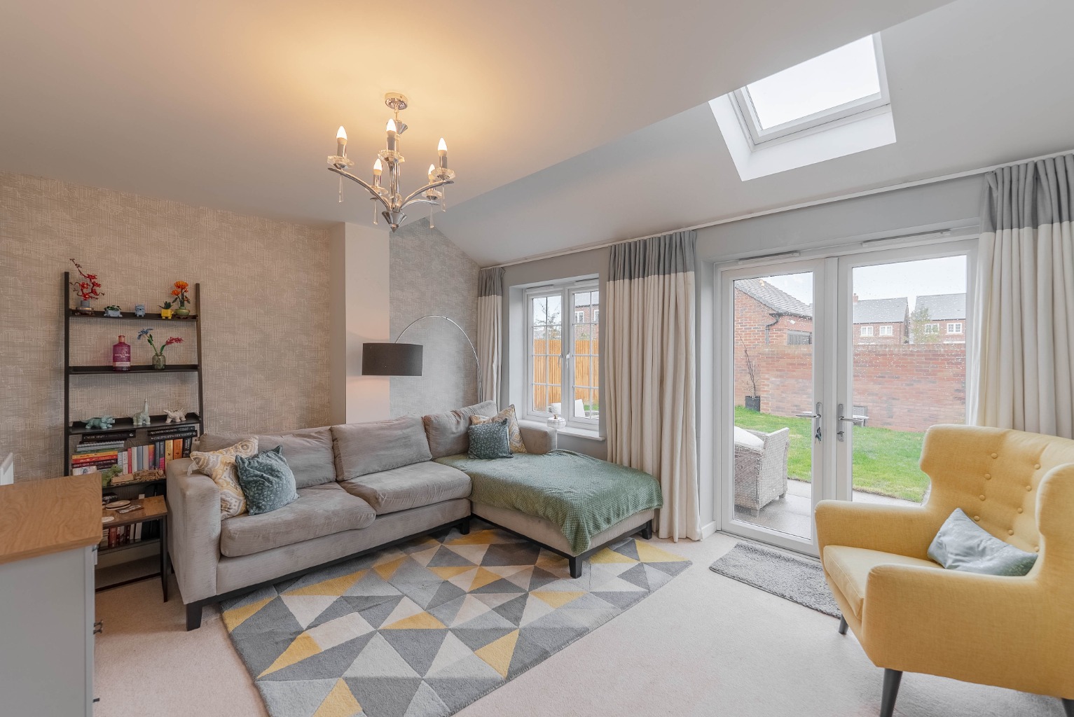 2 bed semi-detached house for sale in Walston Way, Cambridgeshire  - Property Image 2