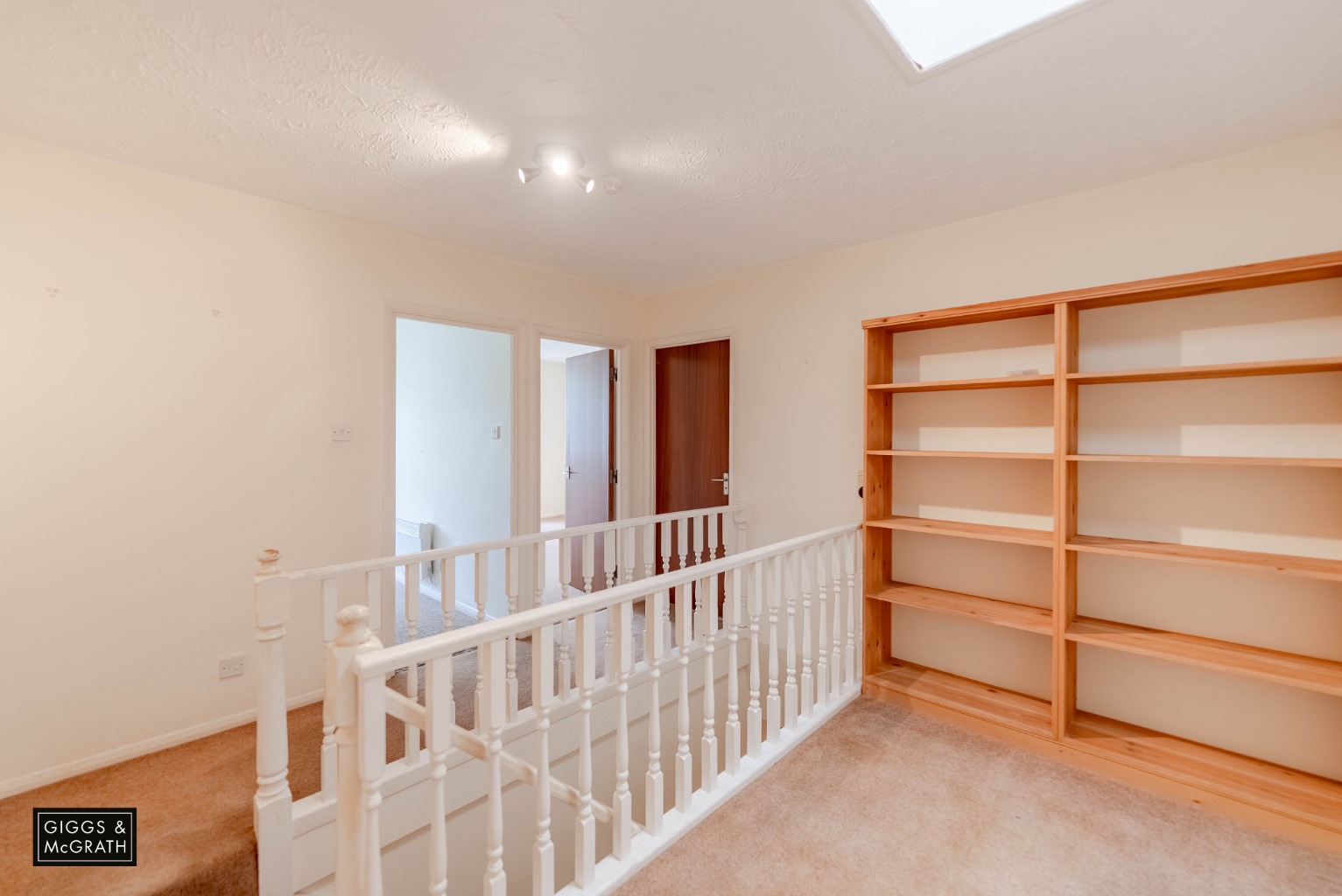 2 bed maisonette for sale in Parkside, Huntingdon  - Property Image 7