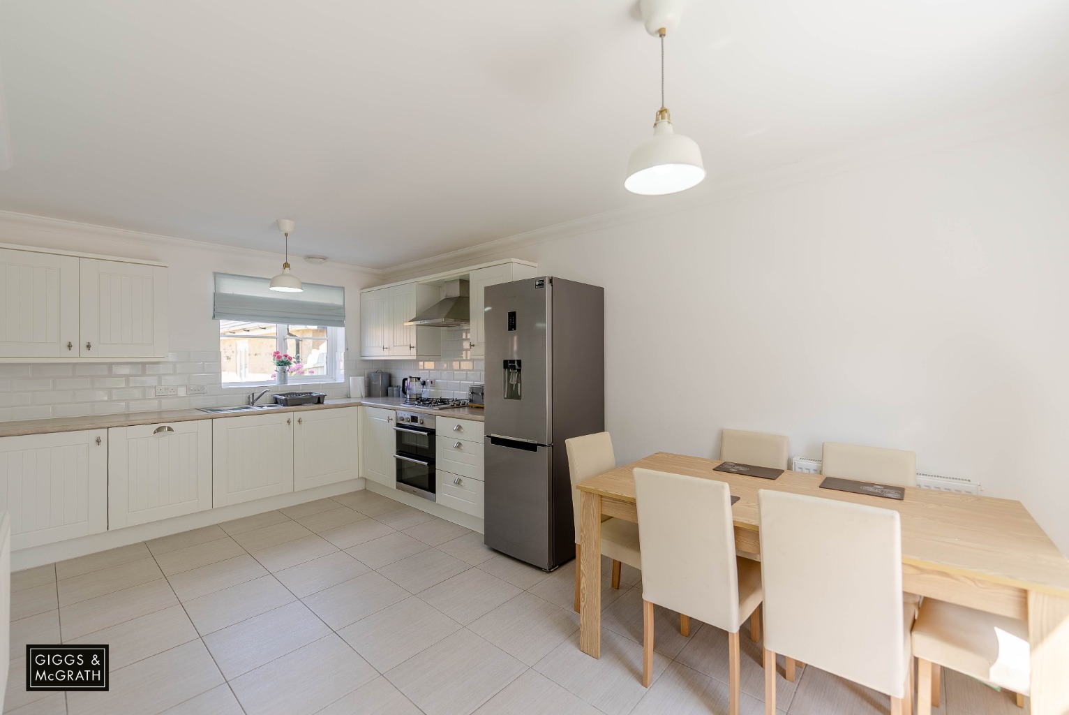 4 bed link detached house for sale in Pople Drive, Cambridgeshire  - Property Image 3