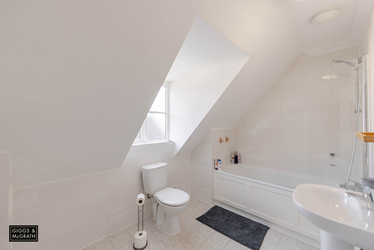 4 bed link detached house for sale in Pople Drive, Cambridgeshire  - Property Image 12