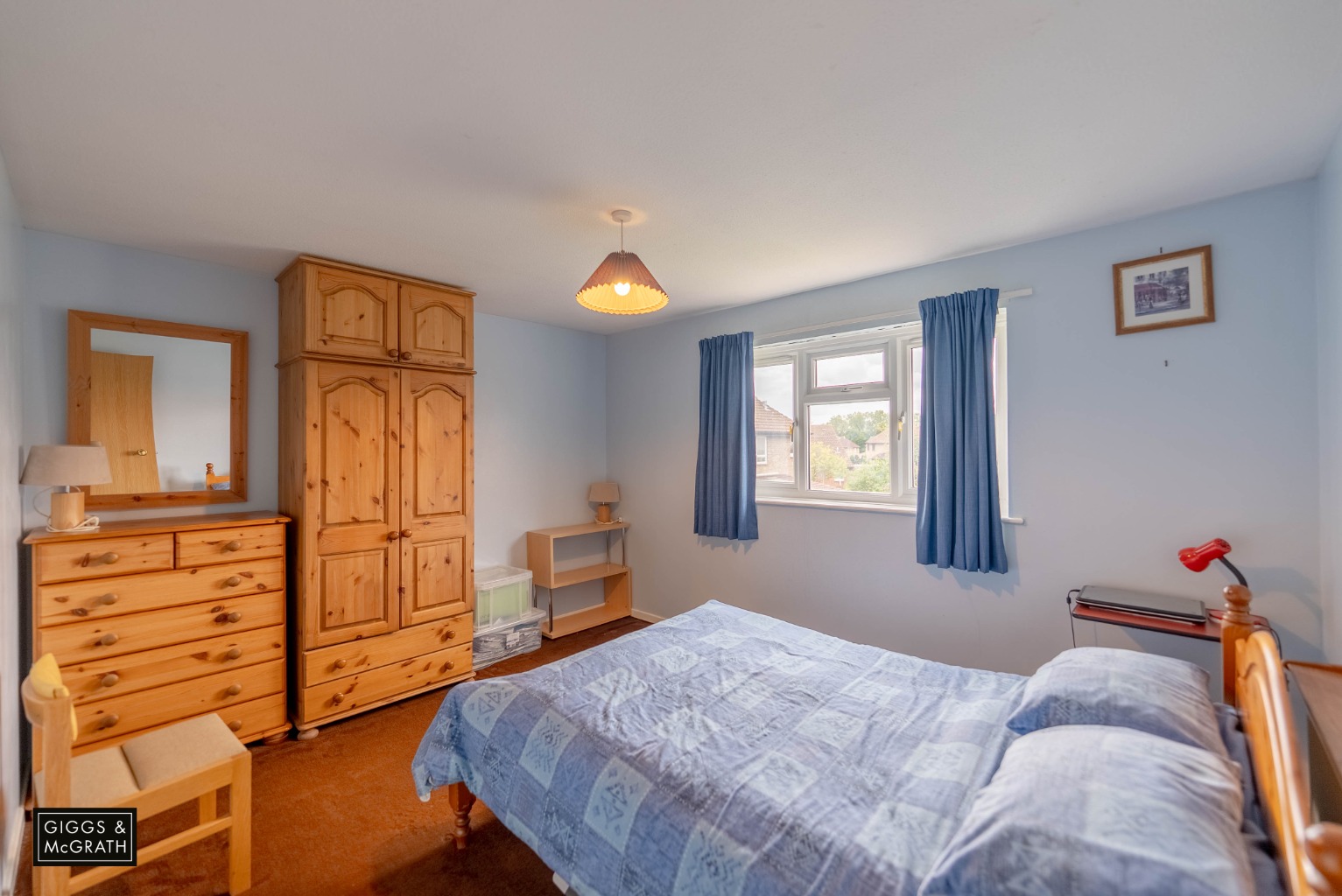 5 bed detached house for sale in Stonefield, Cambridge  - Property Image 13