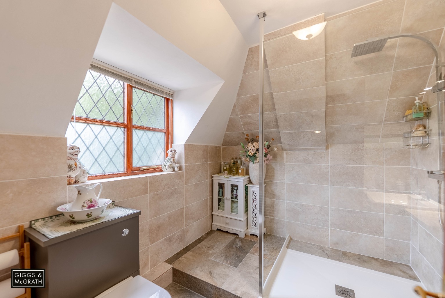 5 bed detached house for sale in North Road, Huntingdon 15