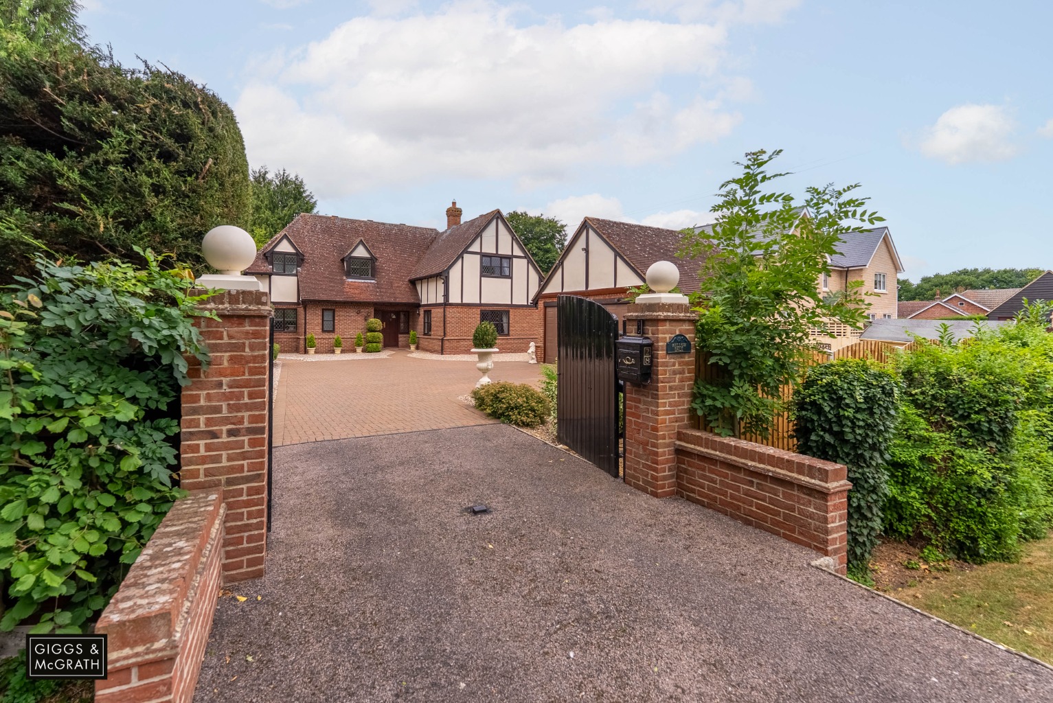 5 bed detached house for sale in North Road, Huntingdon  - Property Image 21