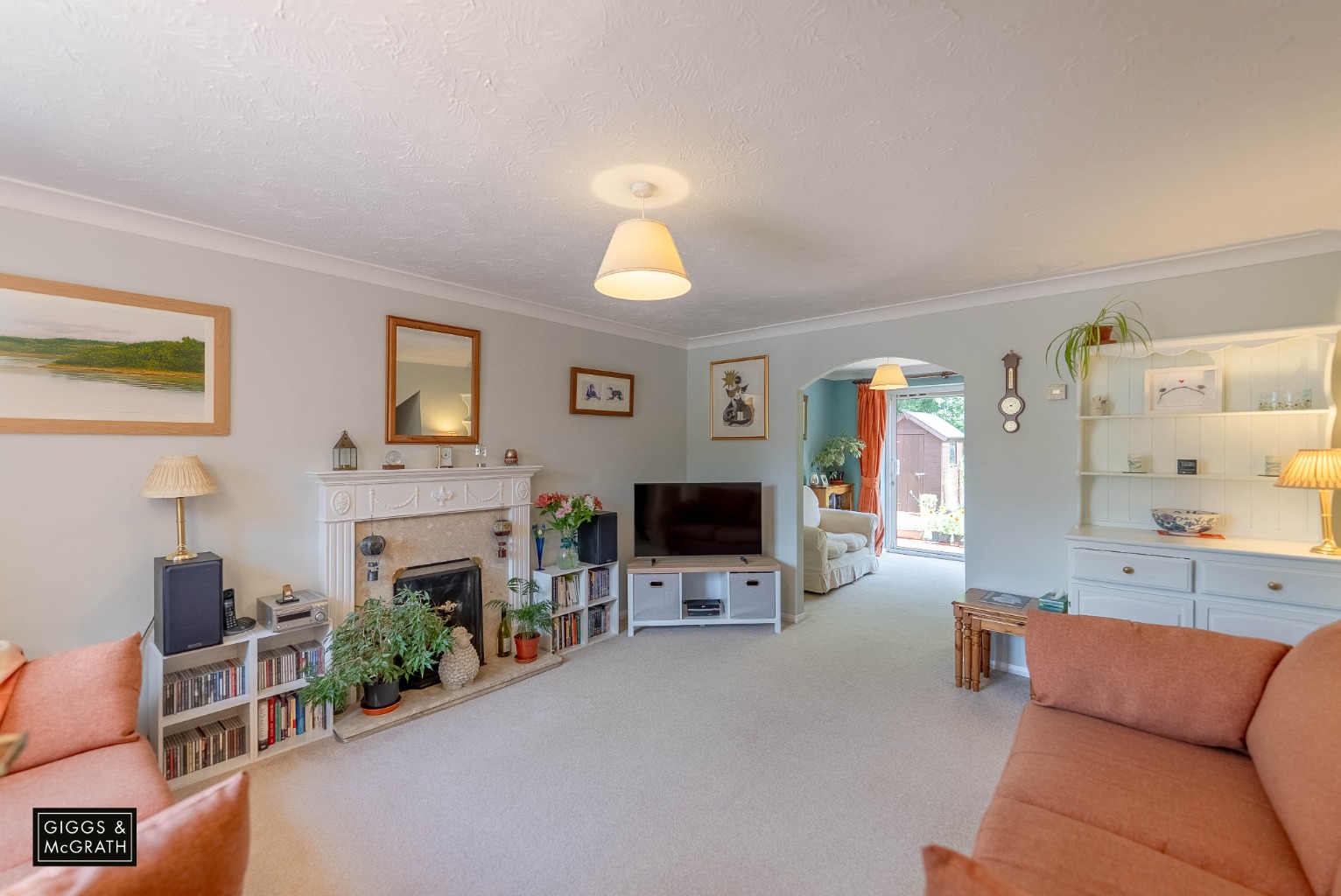 4 bed detached house for sale in De la Haye Close, Cambridgeshire  - Property Image 2