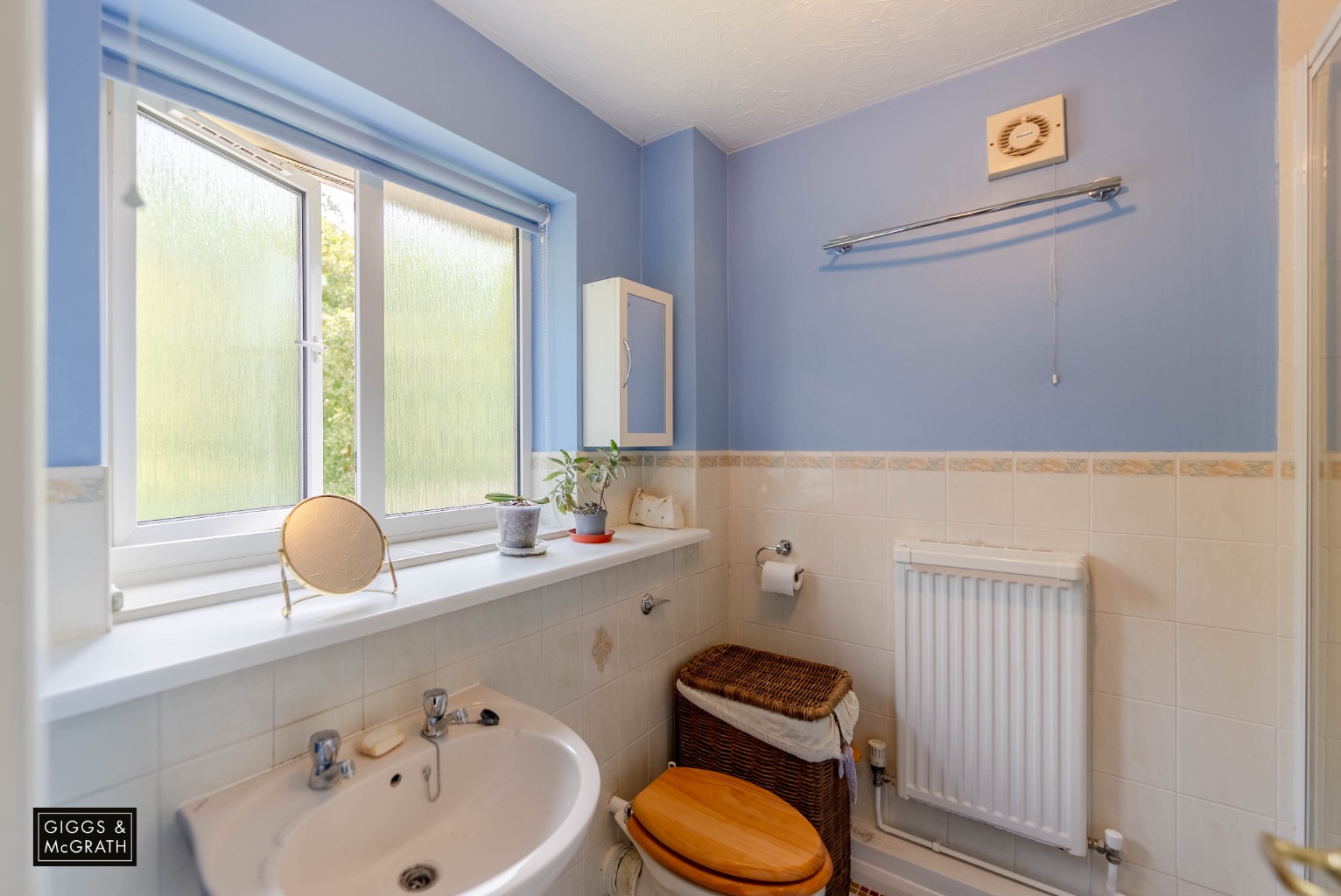 4 bed detached house for sale in De la Haye Close, Cambridgeshire  - Property Image 10