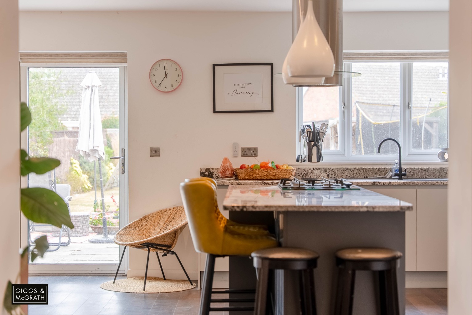 4 bed semi-detached house for sale in Bernard Road, Cambridgeshire  - Property Image 8