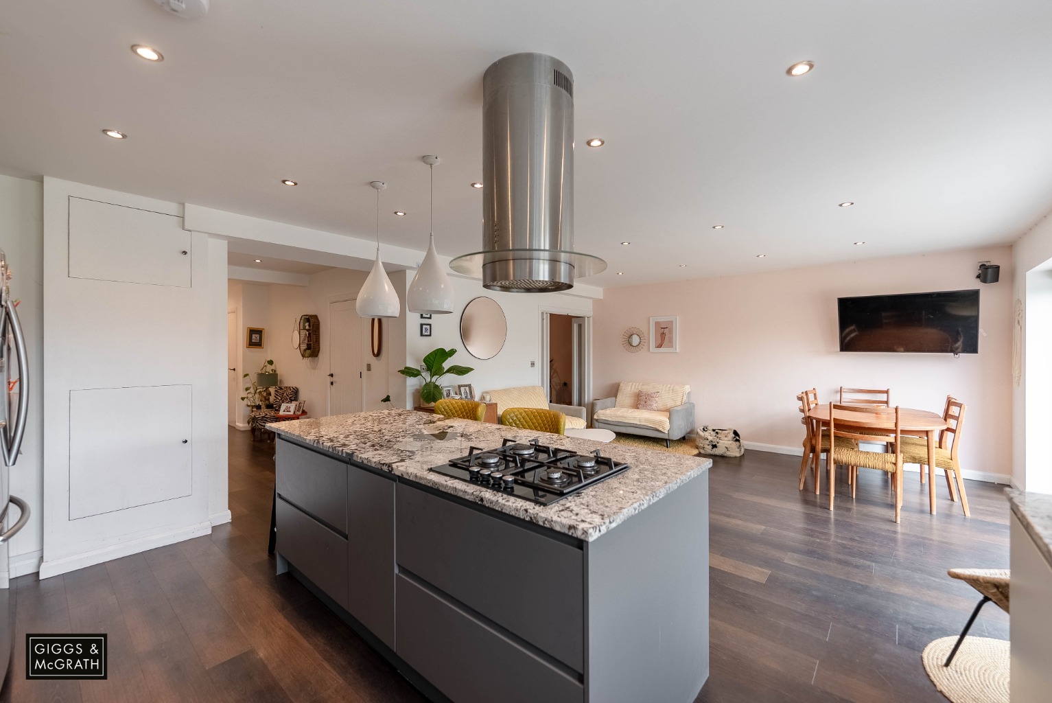 4 bed semi-detached house for sale in Bernard Road, Cambridgeshire  - Property Image 6