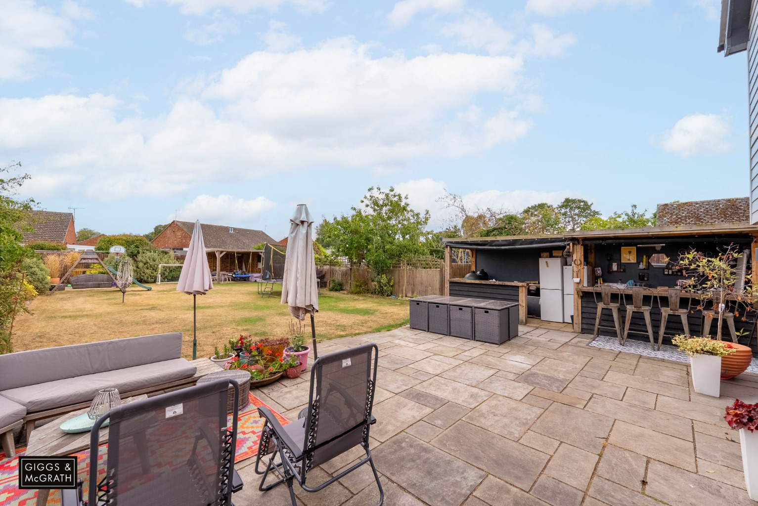 4 bed semi-detached house for sale in Bernard Road, Cambridgeshire  - Property Image 4