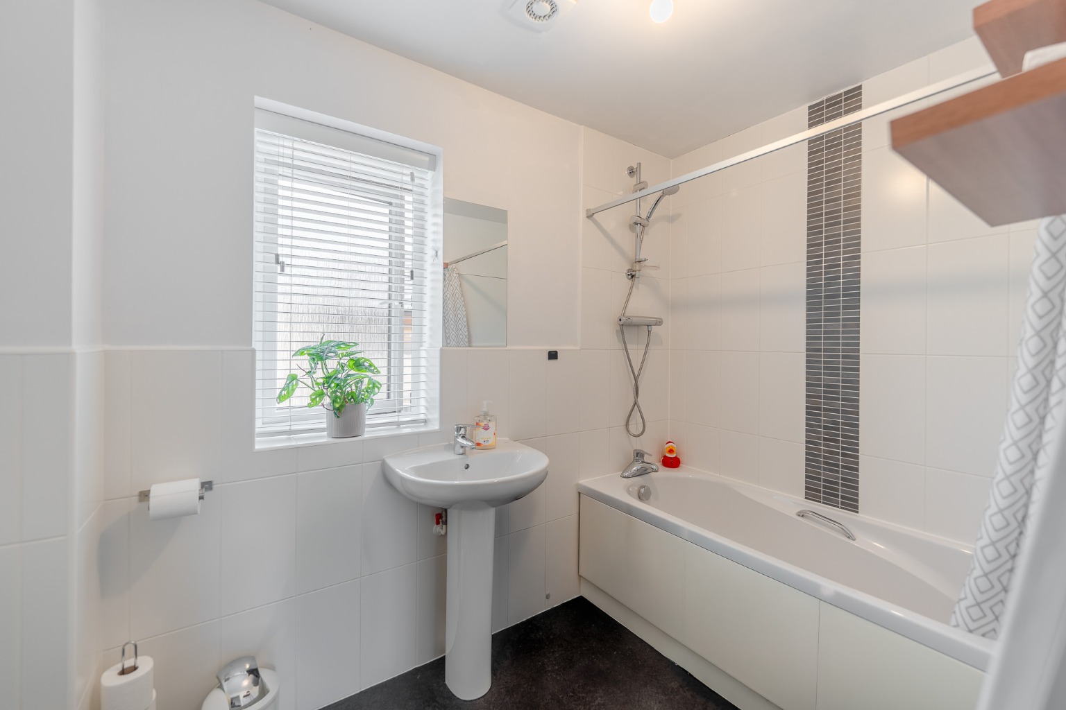 3 bed semi-detached house for sale in Wren Close, St Ives  - Property Image 12