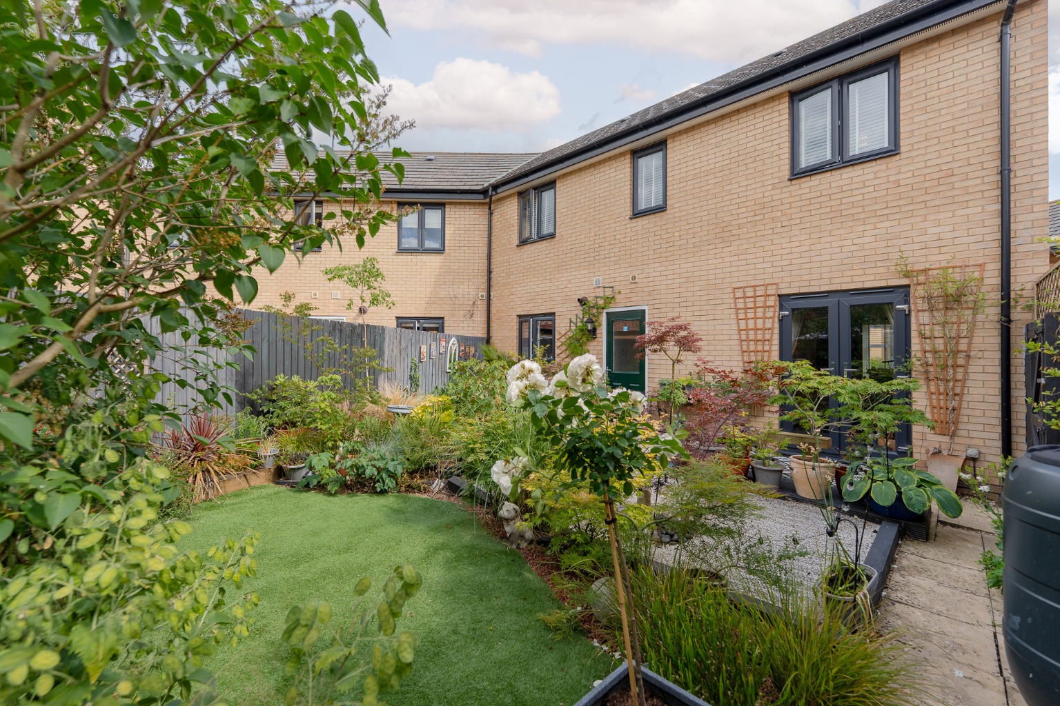3 bed semi-detached house for sale in Wren Close, St Ives  - Property Image 4