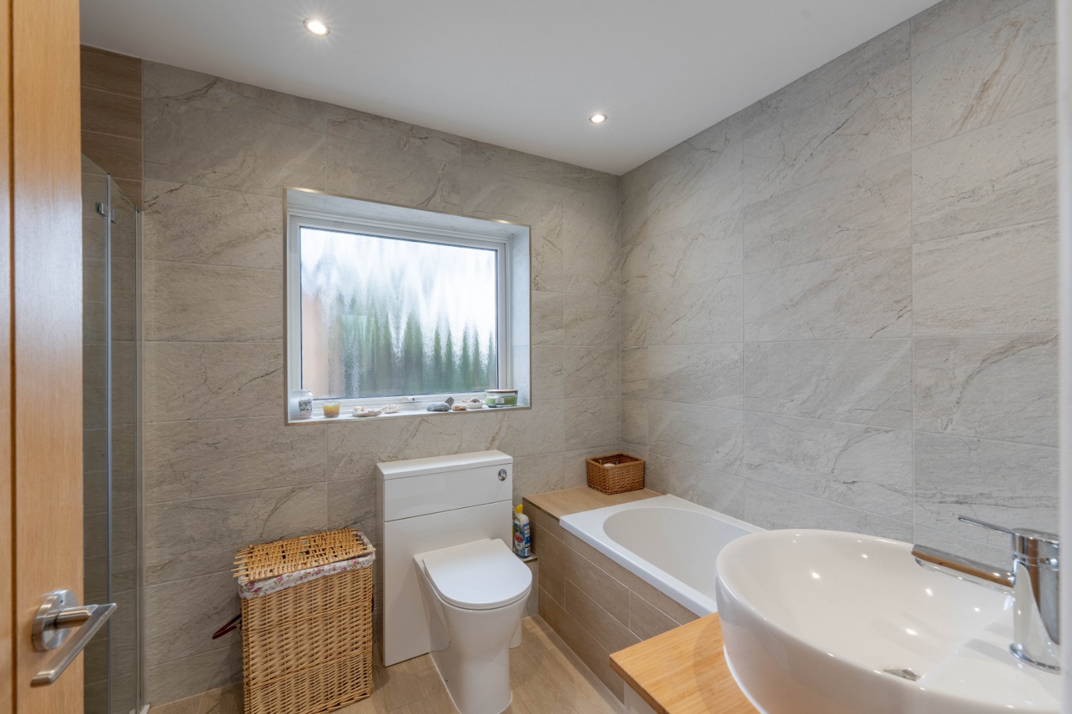 3 bed detached bungalow for sale in Church Road, Cambridgeshire  - Property Image 9