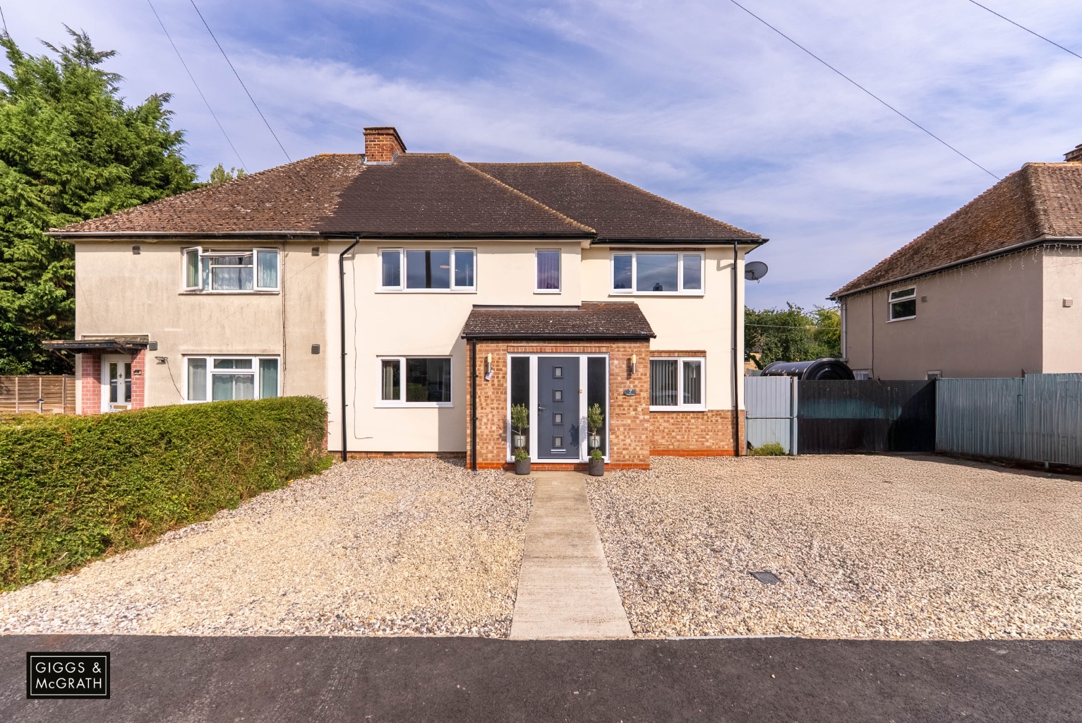 4 bed semi-detached house for sale in Abbots Close, Huntingdon  - Property Image 1