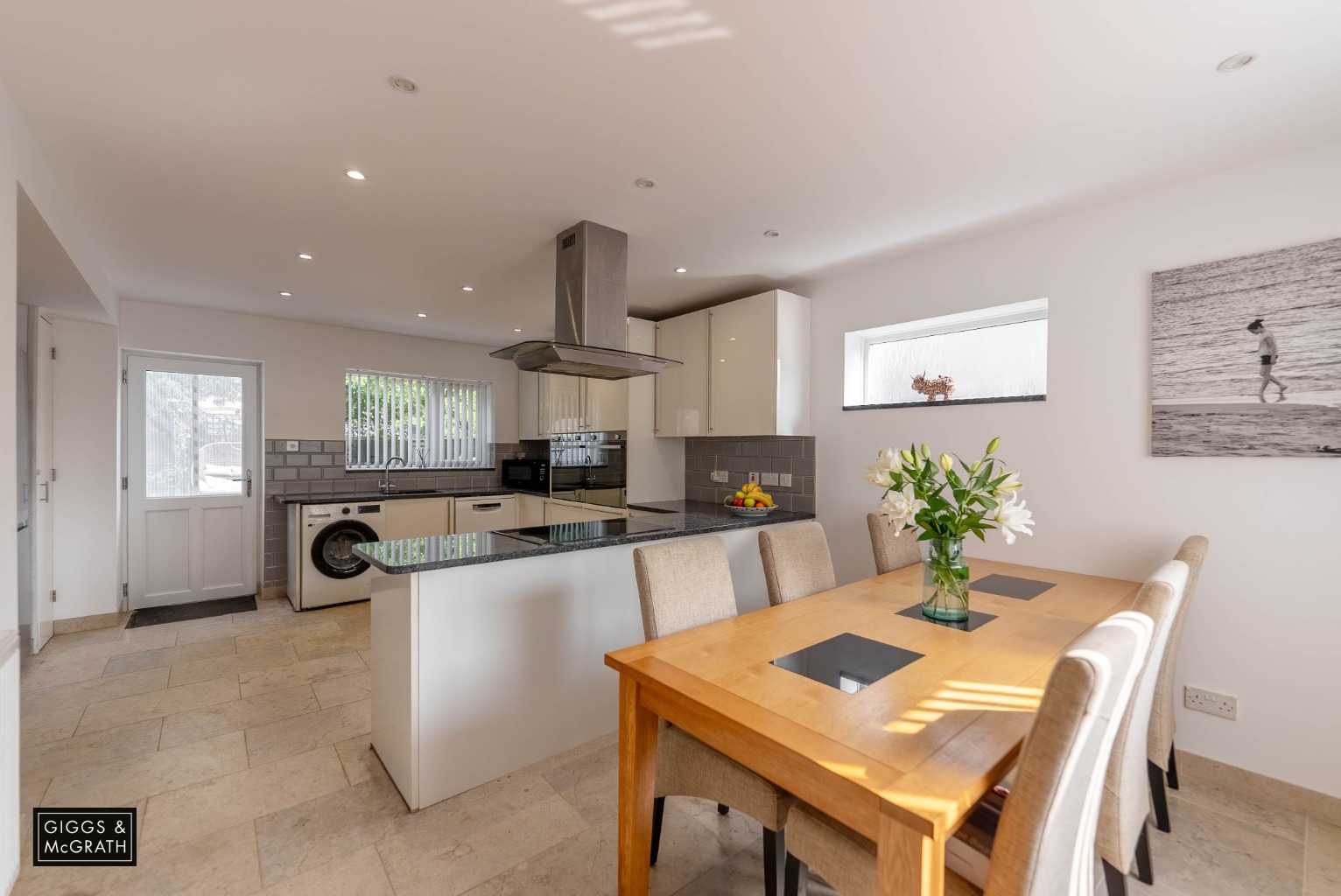 4 bed semi-detached house for sale in Abbots Close, Huntingdon  - Property Image 2