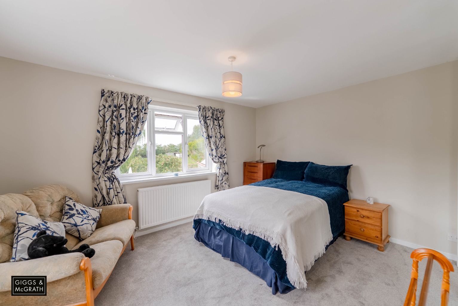 5 bed semi-detached house for sale in Parkhall Road, Huntingdon  - Property Image 11