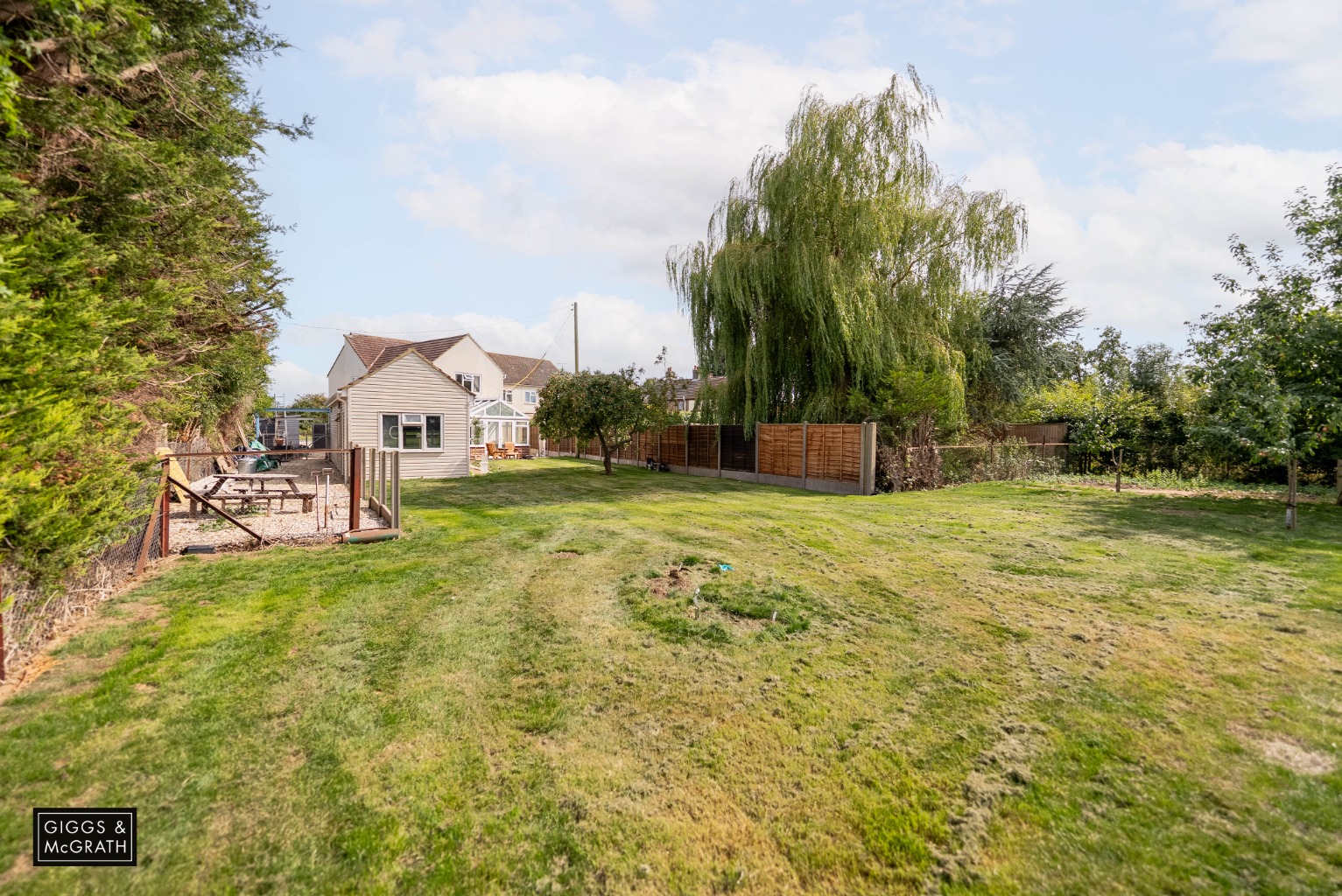 5 bed semi-detached house for sale in Parkhall Road, Huntingdon 20