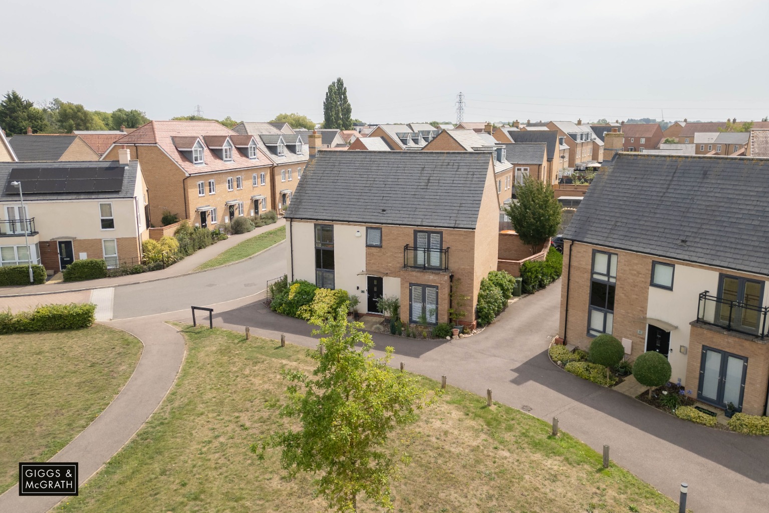 4 bed detached house for sale in Summer's Hill Drive, Cambridge  - Property Image 1