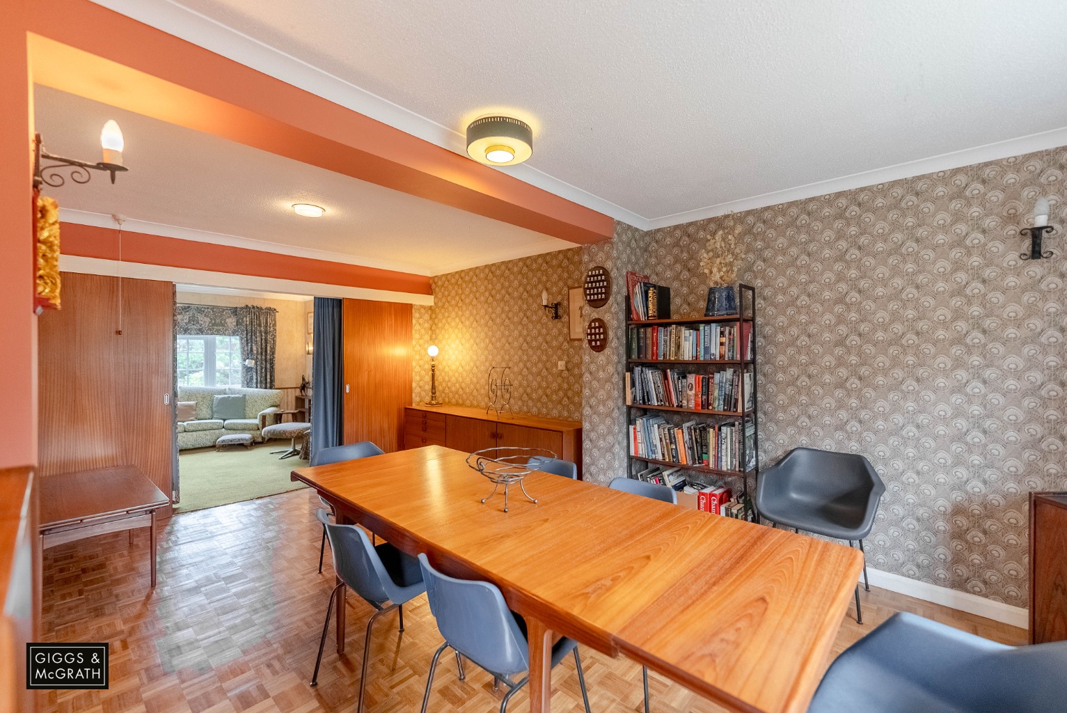 5 bed detached house for sale in Chapel Close, Huntingdon  - Property Image 3