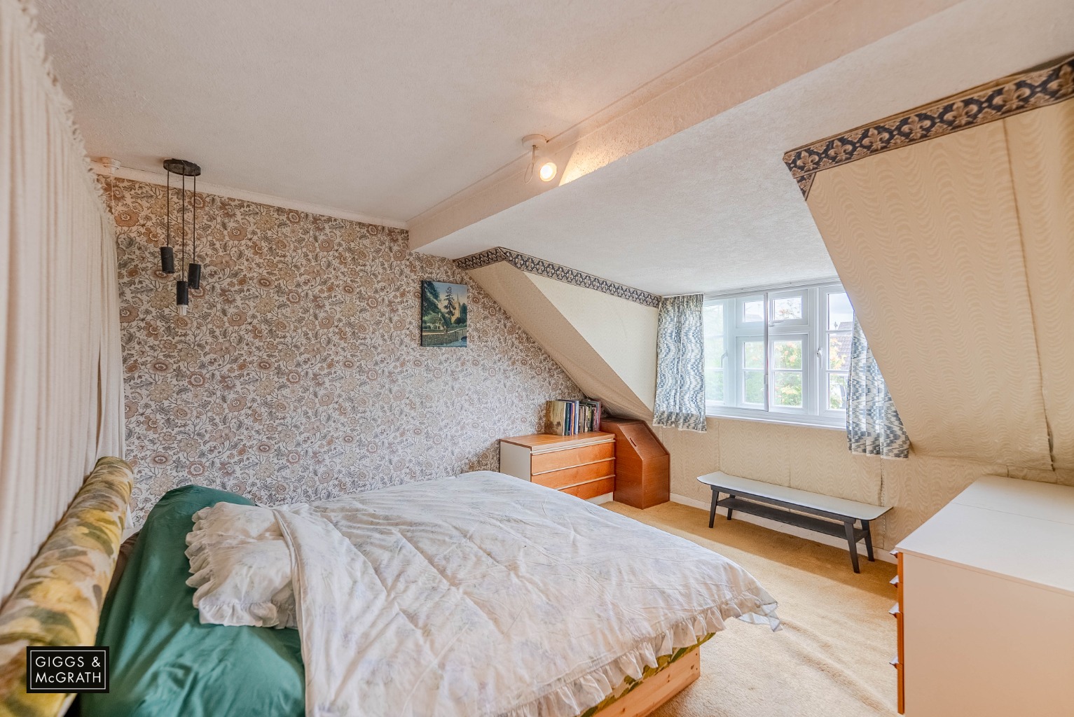 5 bed detached house for sale in Chapel Close, Huntingdon  - Property Image 13