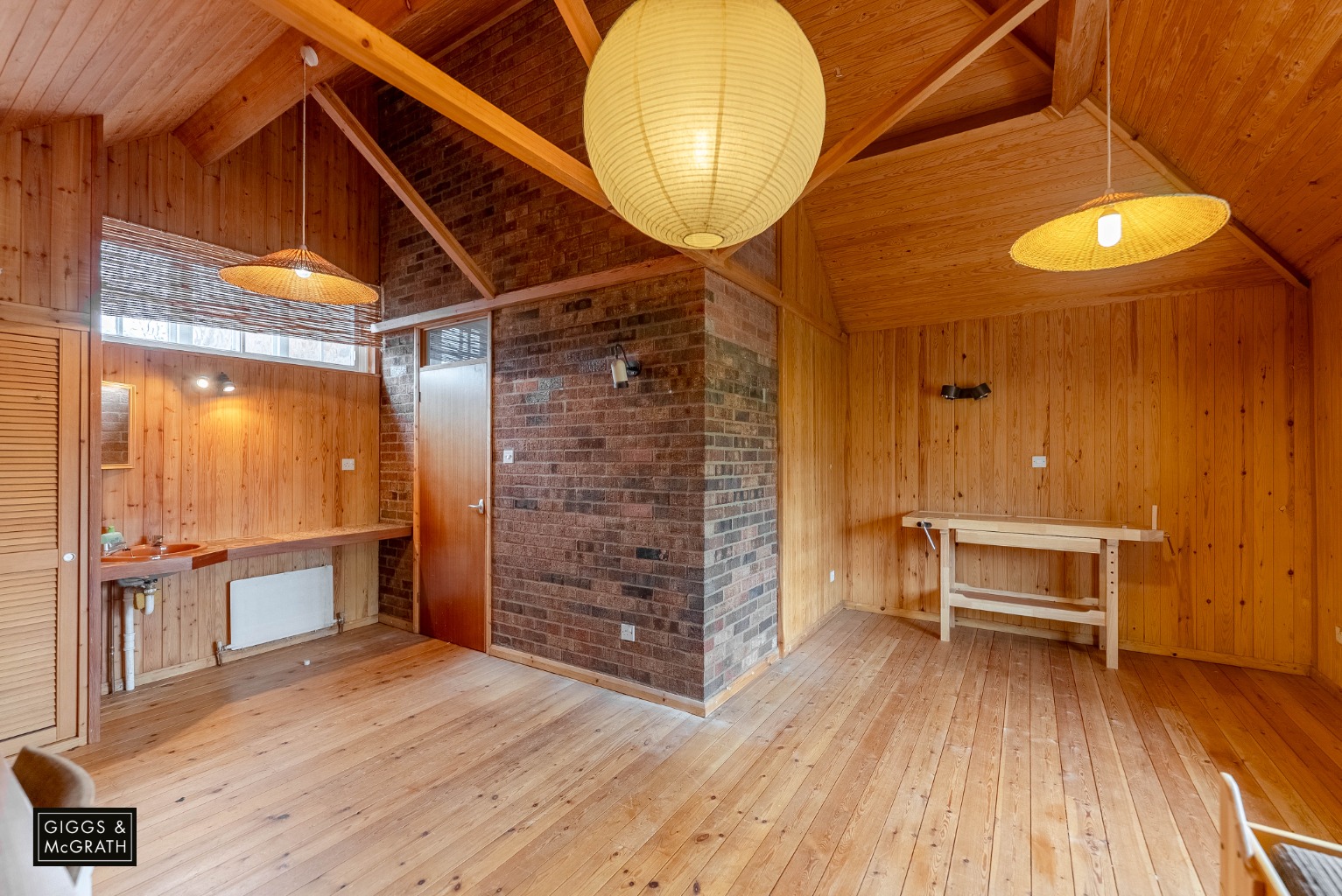 5 bed detached house for sale in Chapel Close, Huntingdon  - Property Image 16