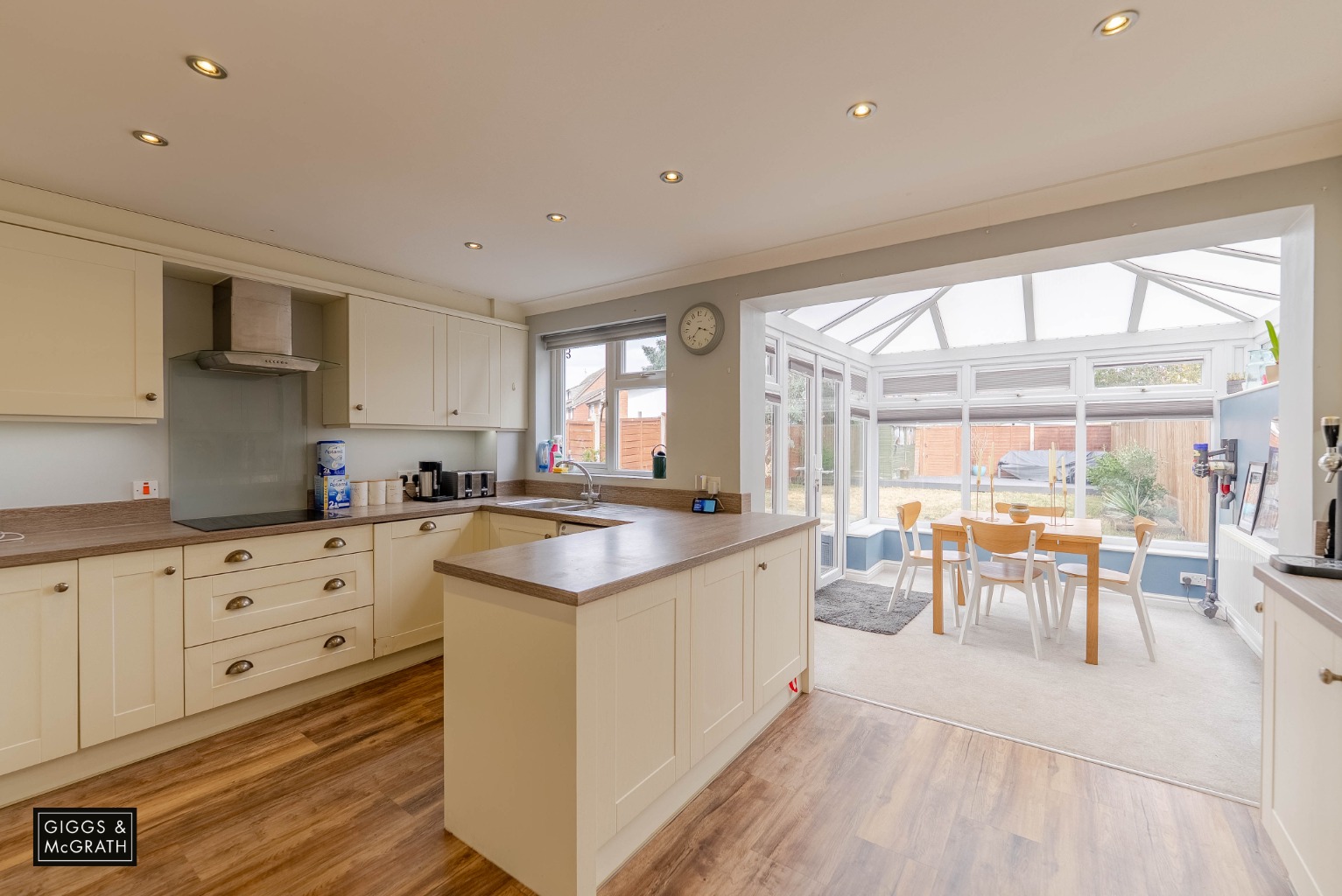 3 bed link detached house for sale in Grange Road, Cambridgeshire  - Property Image 2