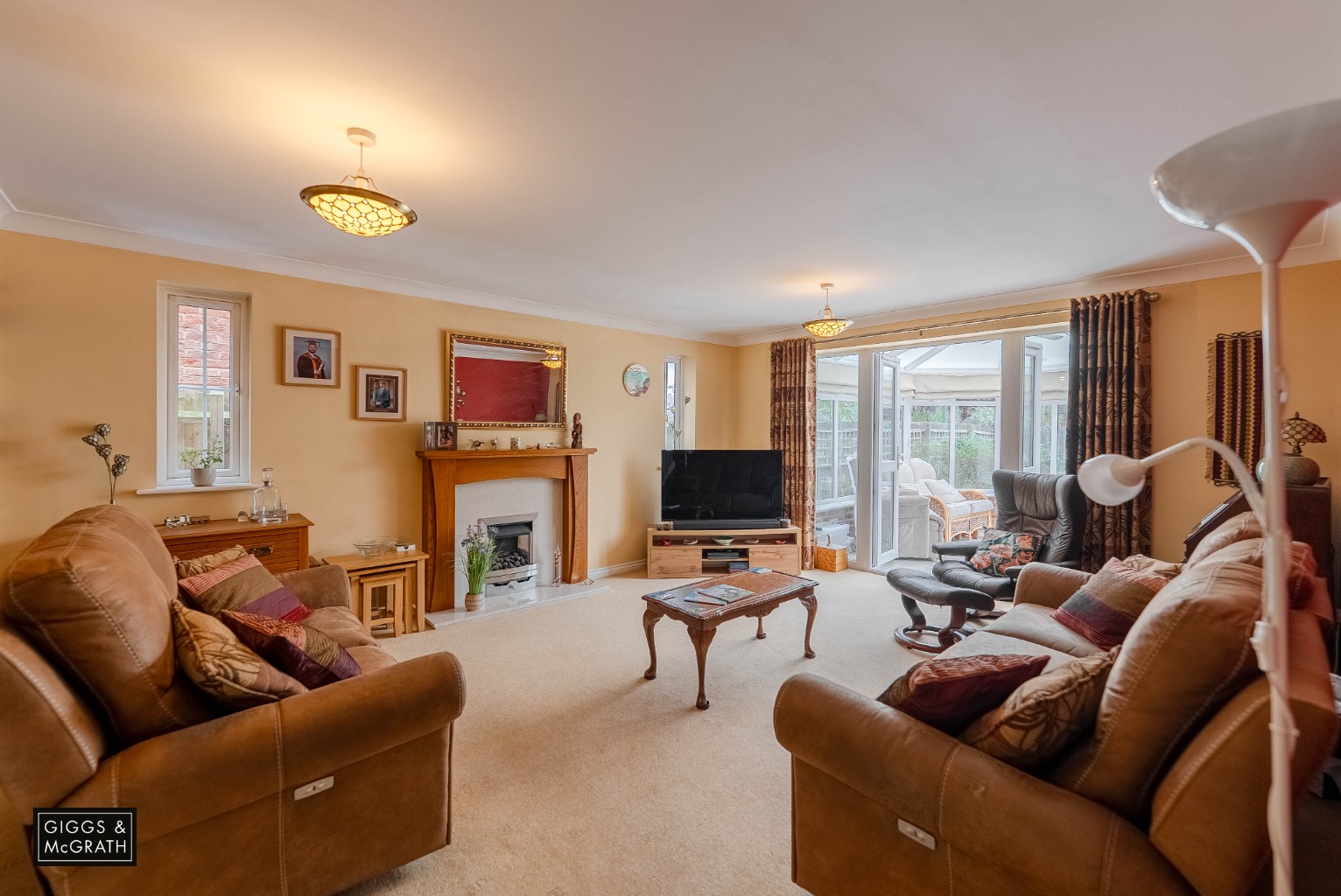 4 bed detached house for sale in Greenhaze Lane, Cambridgeshire  - Property Image 3