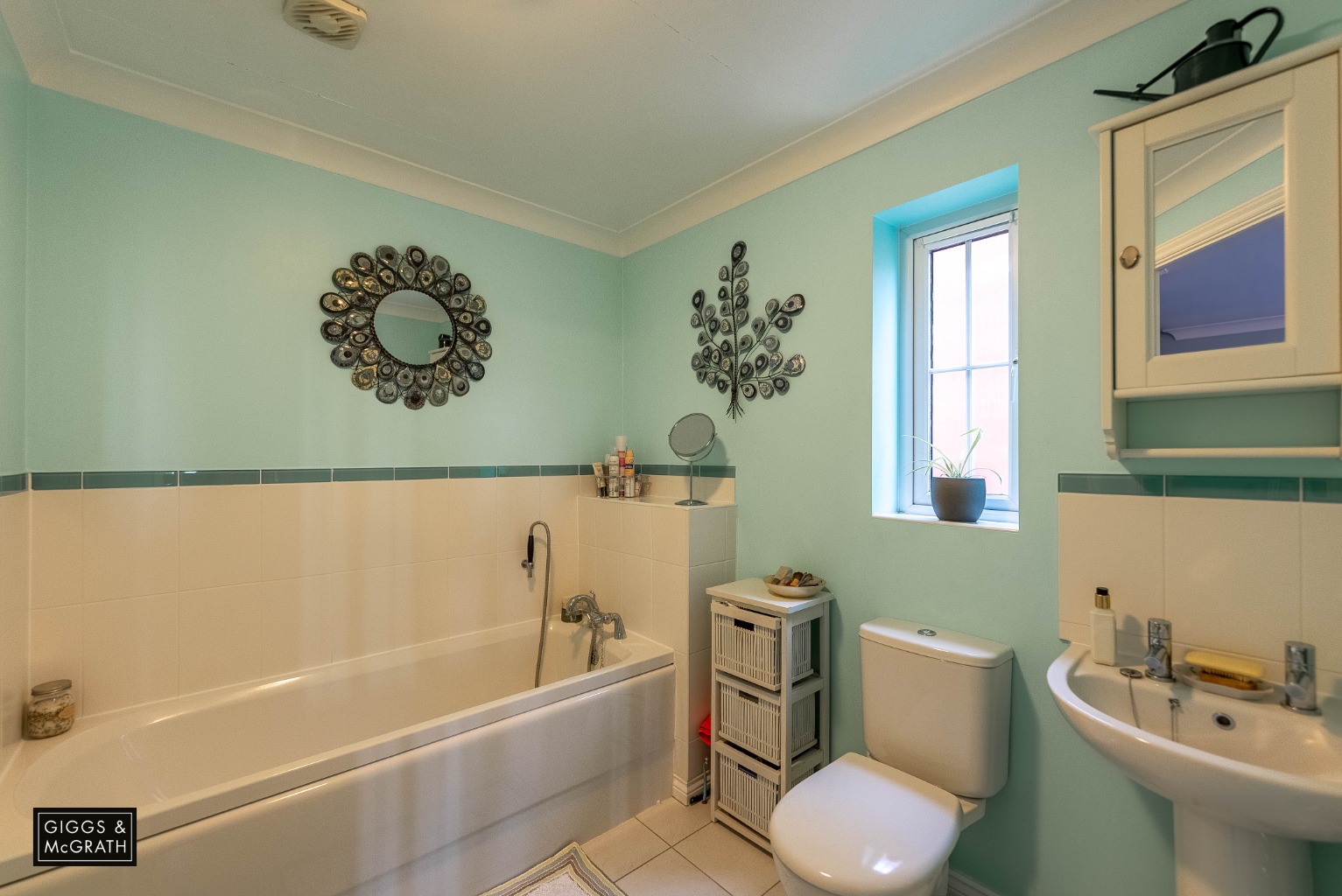 4 bed detached house for sale in Greenhaze Lane, Cambridgeshire  - Property Image 15