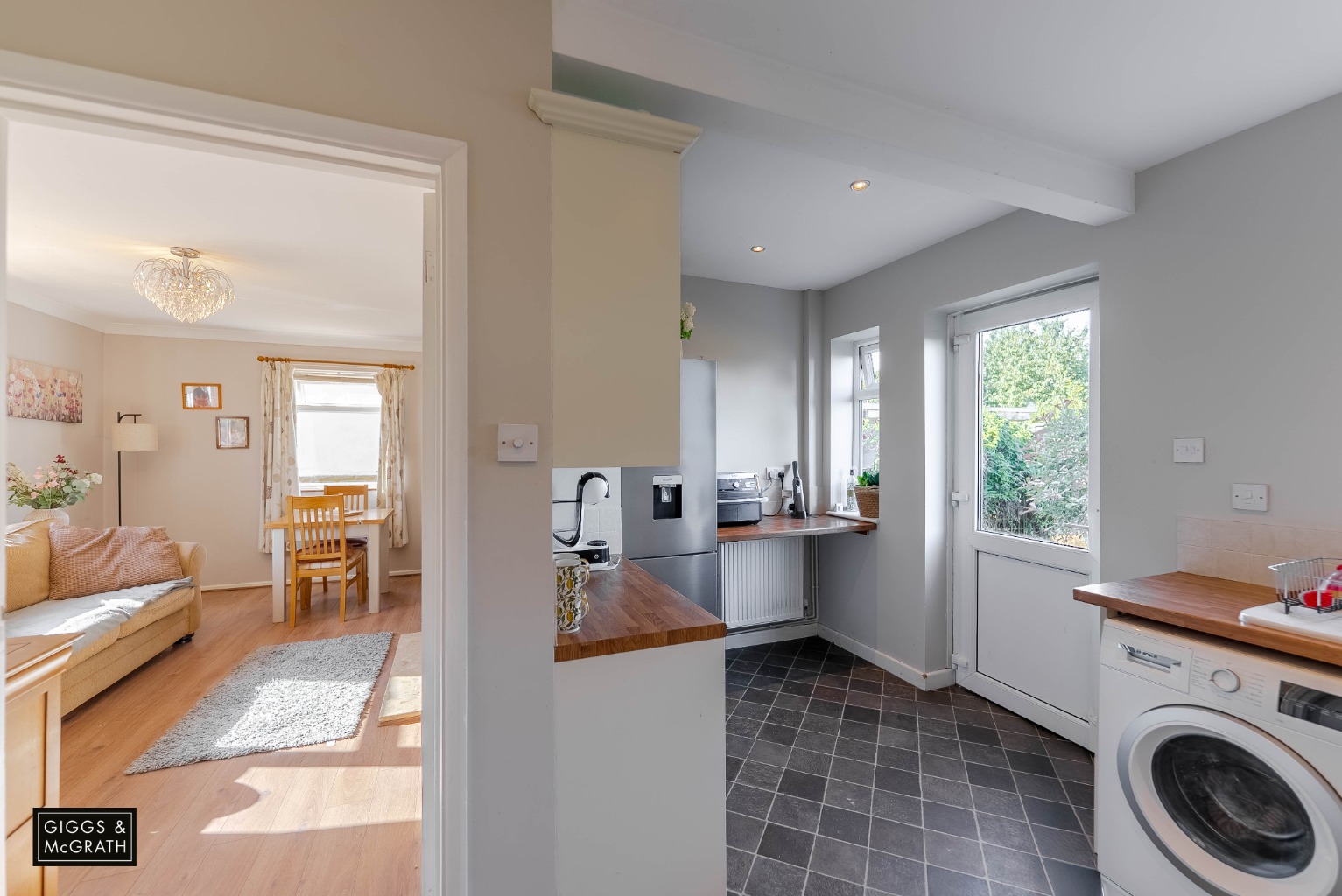 3 bed semi-detached house for sale in Ashbeach Road, Huntingdon  - Property Image 7